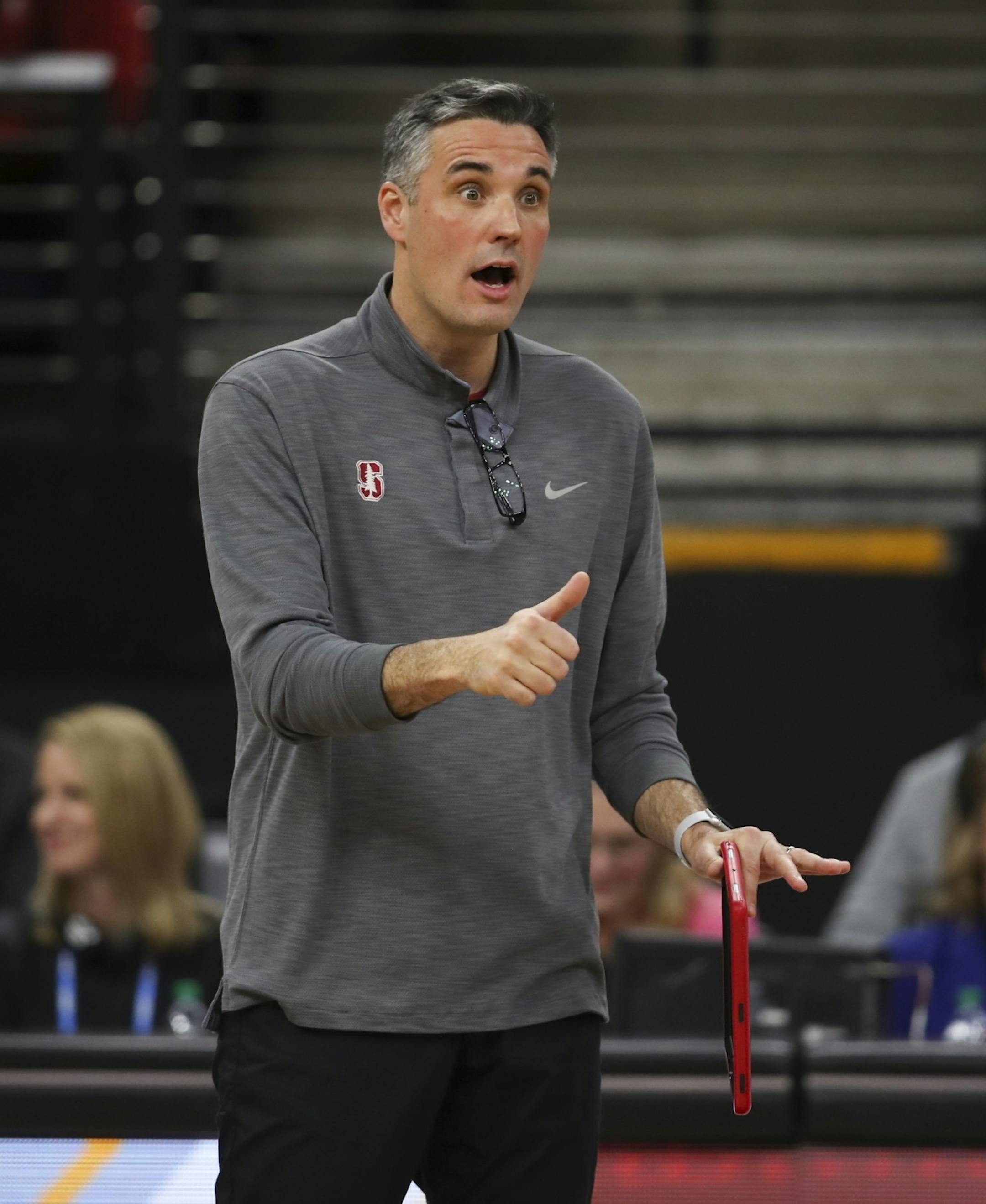 Stanford head coach Kevin Hambly encouraged his players midway through the final set against BYU.