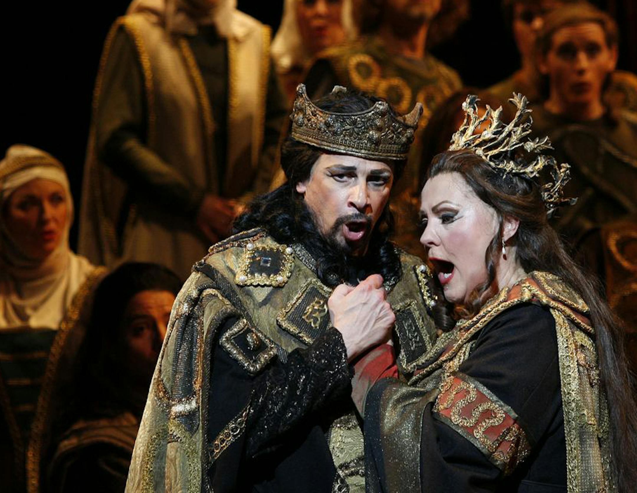 Greer Grimsley and Brenda Harris Macbeth' 2010 (c) Sam Garcia for Opera Lyra