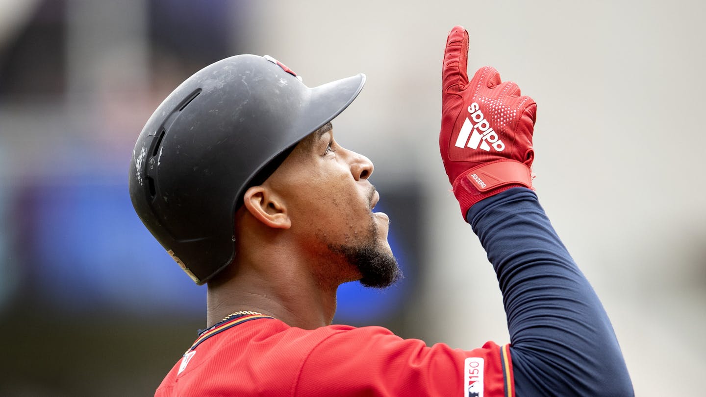 Minnesota Twins Byron Buxton prepared to cross the plate after hitting a solo home run in the third inning. ] CARLOS GONZALEZ &#x2022; cgonzalez@startribune.com &#x2013; Minneapolis, MN &#x2013; April 28, 2019, Target Field, MLB, Minnesota Twins vs. Baltimore Orioles