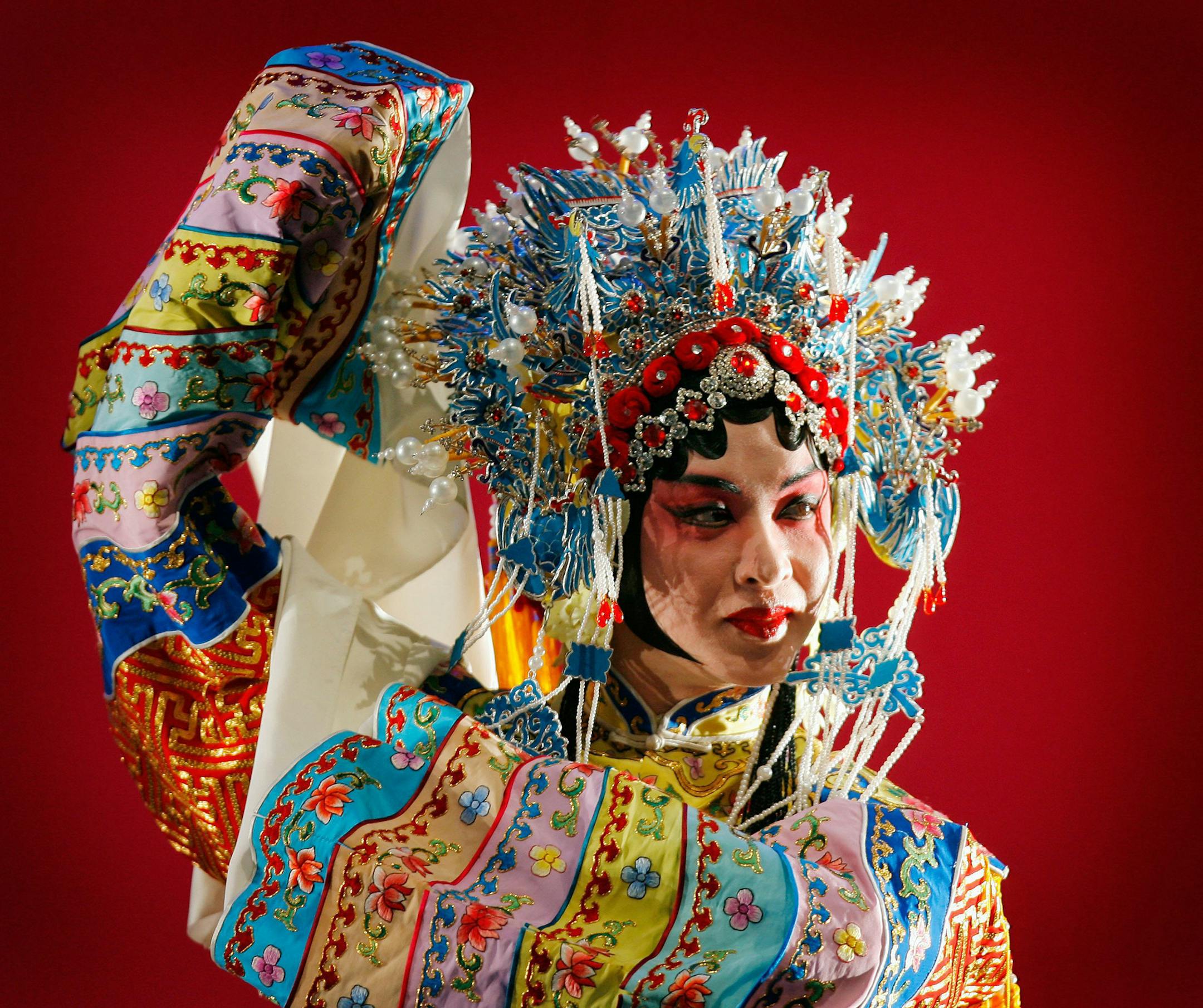 Dancing star Jin Xing from China performs in 'Shanghai Beauty' by the Jin Xing Dance Theatre during a dress rehearsal at the Maag MusicHall in Zurich, Switzerland, on Thursday, April 27, 2006.'Shanghai Beauty' which developed under the choreography of Jutta Hell and Dieter Baumann, both from Berlin, Germany, is a dance production featuring beauty and perfection between the East and the West. (AP Photo/Keystone, Eddy Risch) ORG XMIT: ZUR302