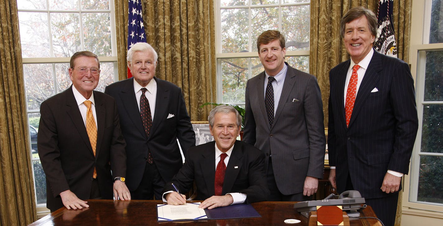 President George W. Bush, joined by Republican Senator Pete V. Domenici of New Mexico, Democratic Senator Edward M. Kennedy of Massachusetts, U.S. Rep. Patrick Kennedy, D-R.I., and U.S. Rep. Jim Ramstad, R-MN, participates Thursday, Nov. 20. 2008, in a ceremonial signing of H.R. 1424, The Paul Wellstone and Pete Domenici Mental Health Parity and Addiction Equity Act of 2008 at the White House. White House photo by Eric Draper