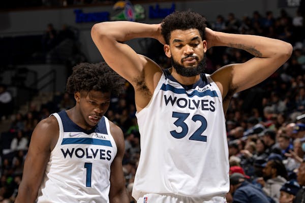 Wolves booed for poor defensive effort in lopsided home loss to Washington