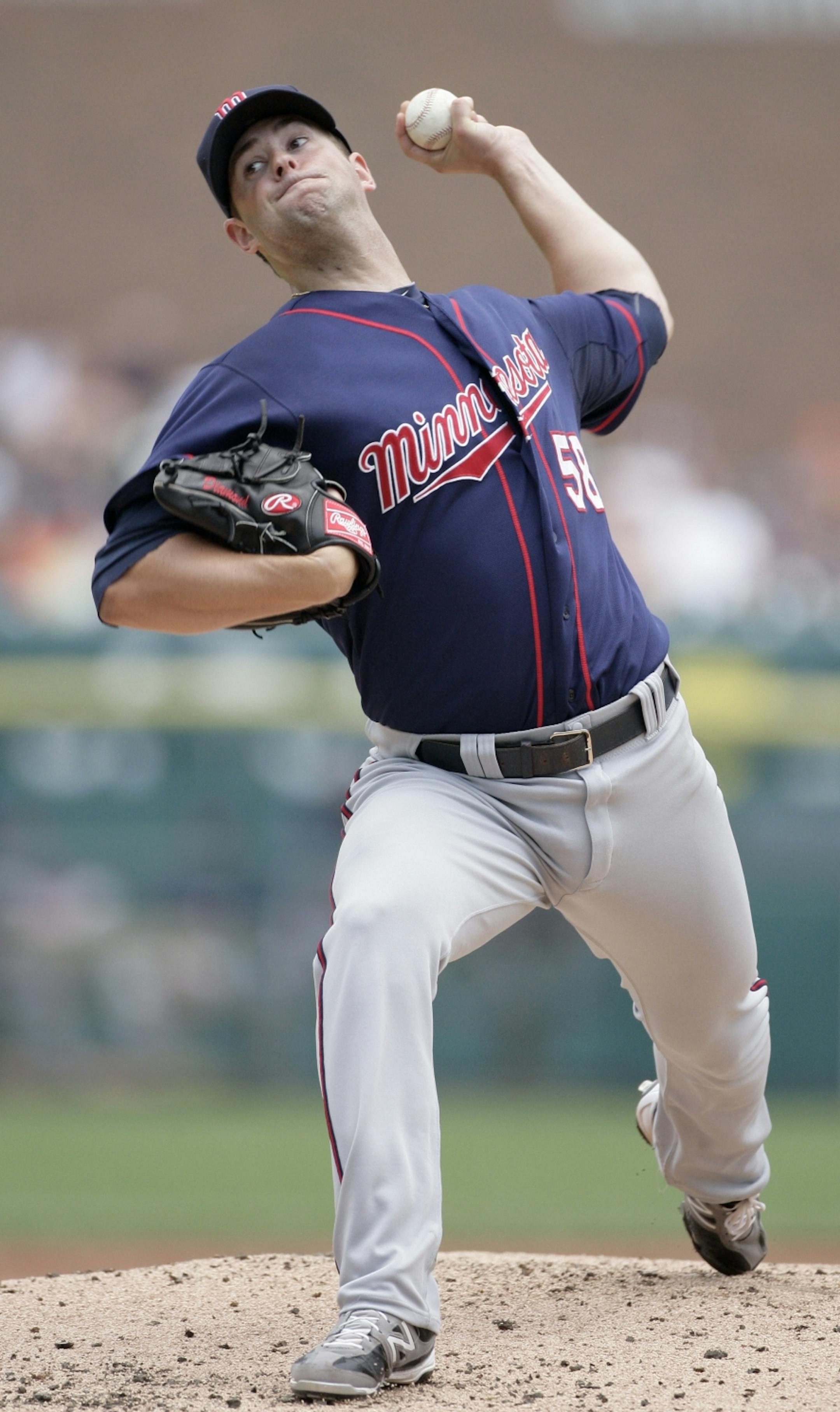 Minnesota Twins starter Scott Diamond pitches against the Detroit Tigers in the second inning of a baseball game Thursday, July 5, 2012, in Detroit.