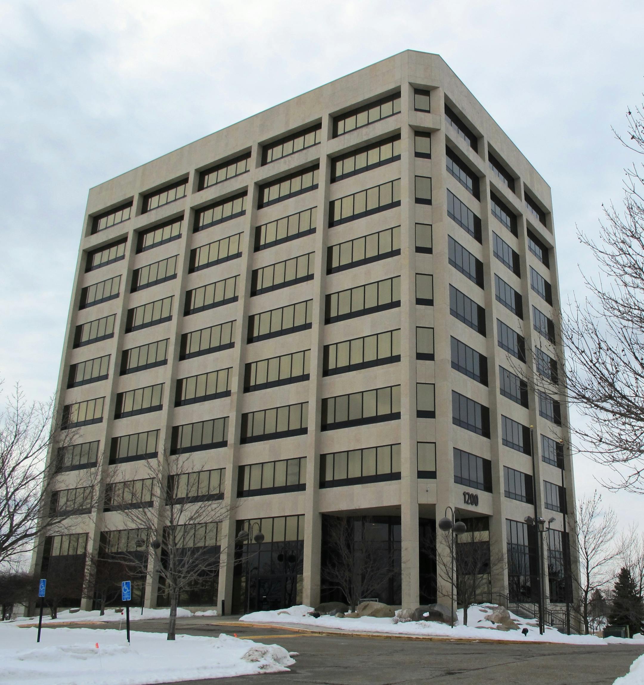 Photo by Lannie Walker Blue Cross and Blue Shield of Minnesota has sold its vacant 10-story office building in Eagan, the Waterview Office Tower, at a considerable discount from the $8.98 million it paid for the property in 1992.