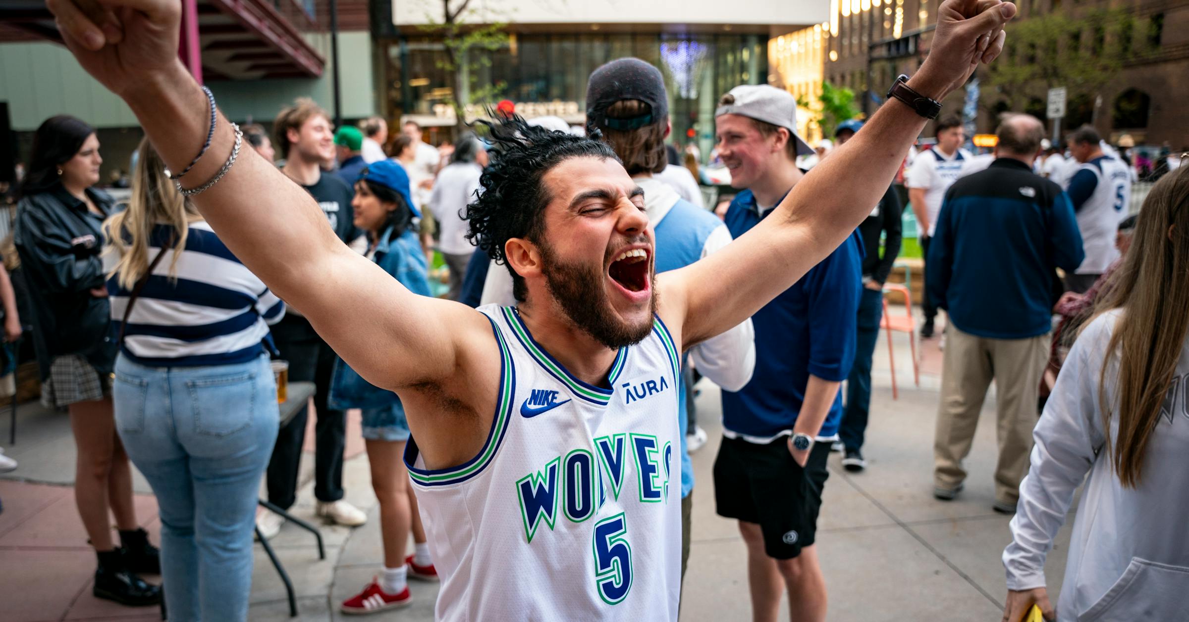 ‘Minnesota’s coming to life’: Timberwolves’ playoff bid has the fans ...