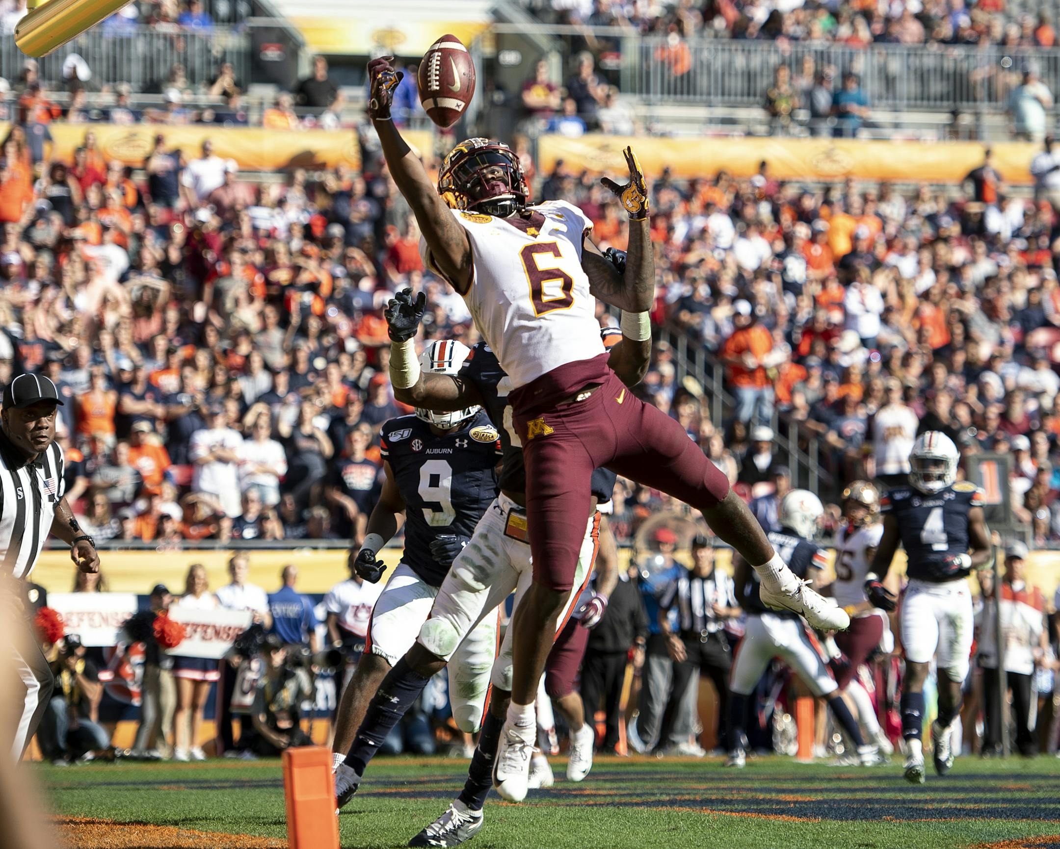 TAMPA, FL - JANUARY 1: Minnesota Gophers wide receiver Tyler Johnson (6) scored a touchdown late in the second quarter against the Auburn Tigers during the Outback Bowl on Wednesday, Jan. 1, 2020 at Raymond James Stadium in Tampa, Fla.