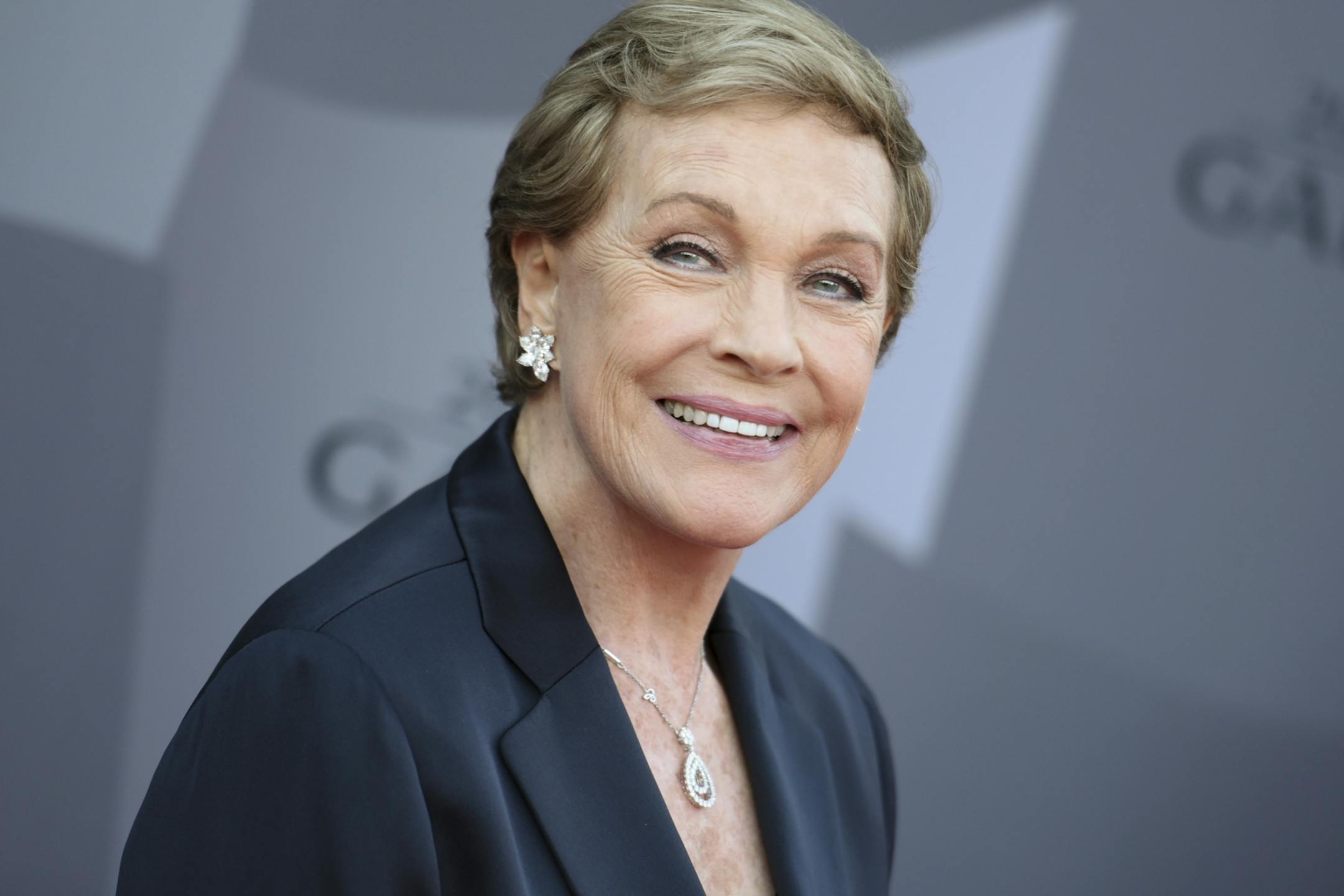 Julie Andrews