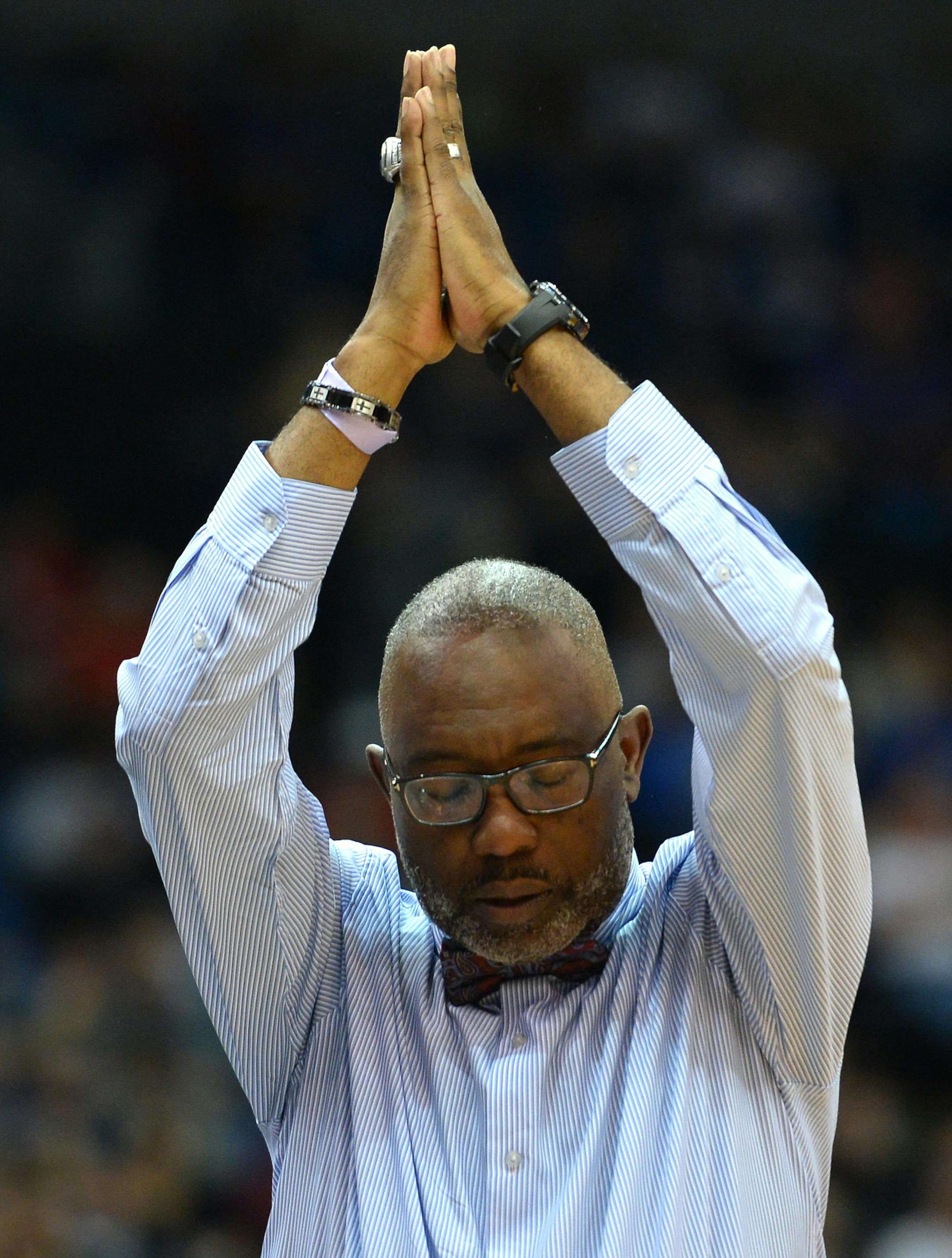 Minneapolis North head coach Larry McKenzie celebrated his team's 68-45 victory over Goodhue in the 1A championship game Saturday. ] (AARON LAVINSKY/STAR TRIBUNE) aaron.lavinsky@startribune.com Minneapolis North played Goodhue in the Class 1A boys’ basketball championship game on Saturday, March 12, 2016 at Target Center in Minneapolis, Minn.