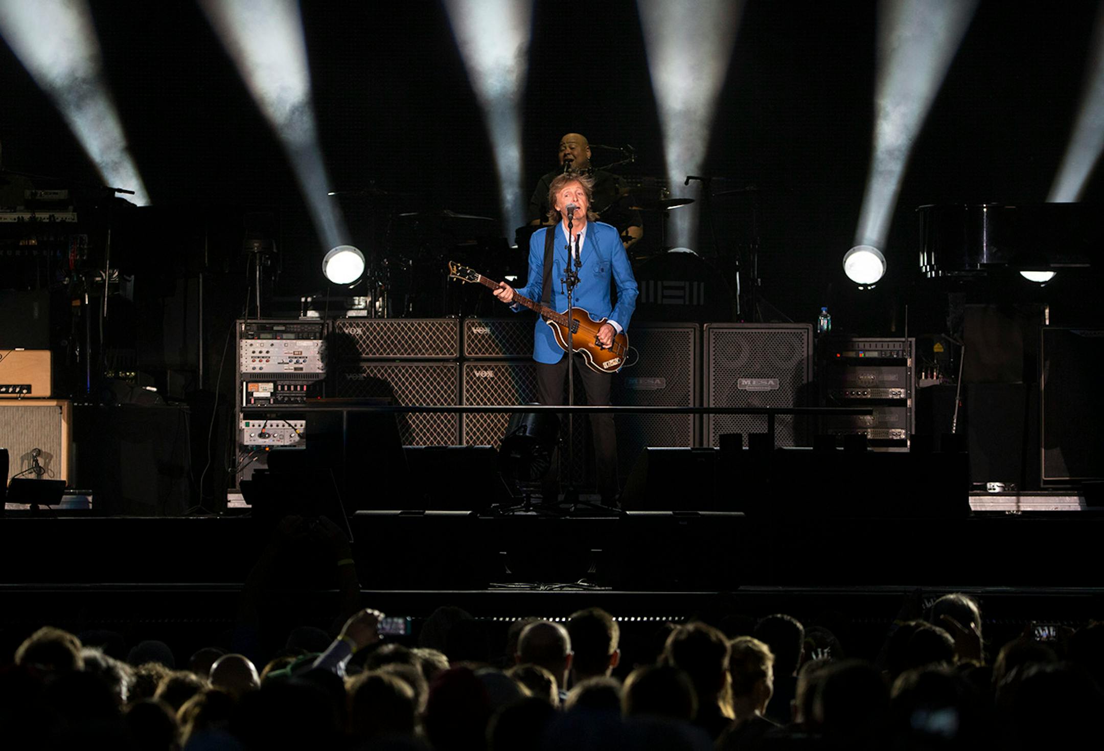 Paul McCartney Concert at Target Center. ] BRIAN PETERSON • brian.peterson@startribune.com Minneapolis, MN 08/02/14