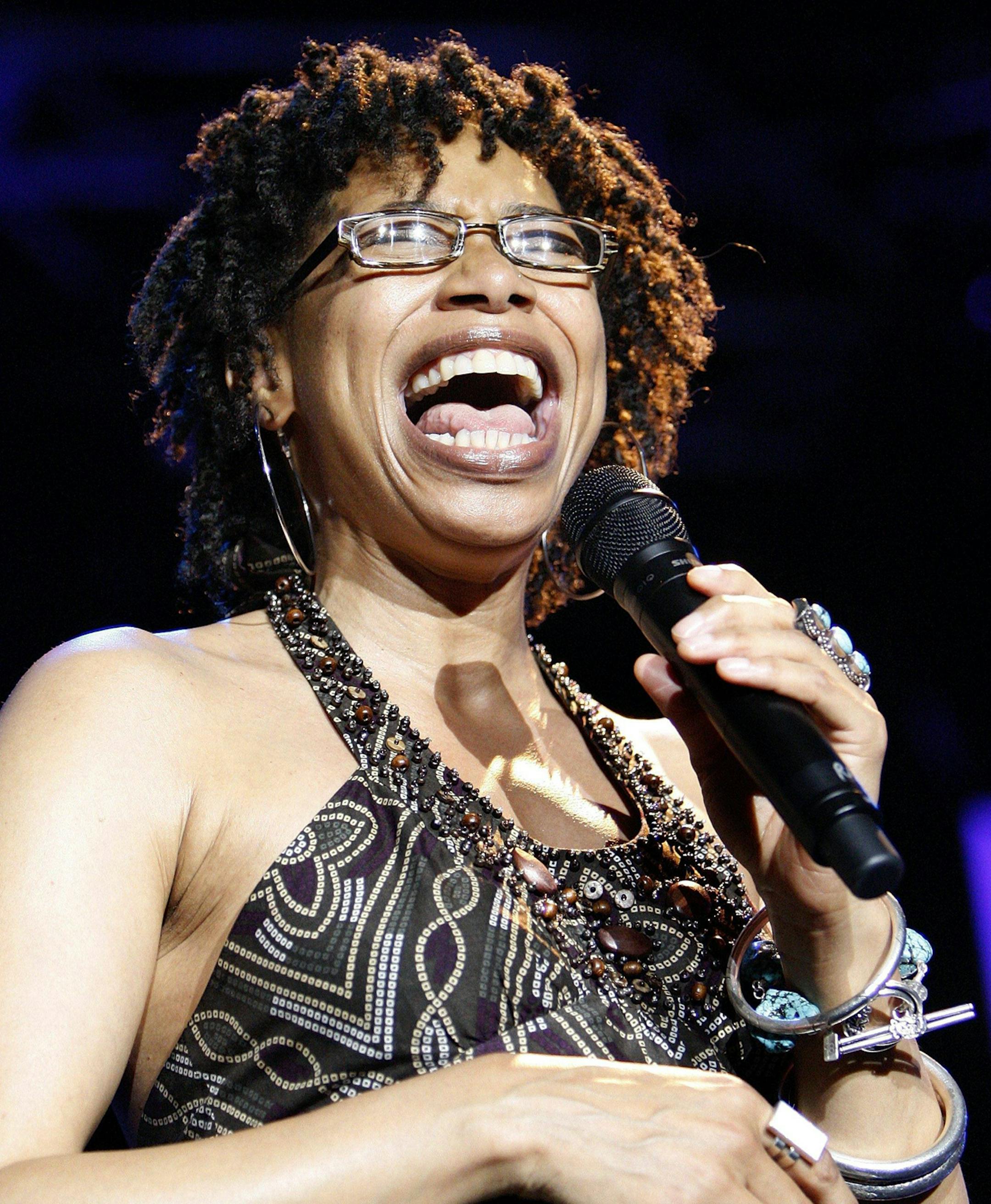US singer Rachelle Ferrell perfoms on the Stravinski Hall stage at the 43rd Montreux Jazz Festival, in Montreux, Switzerland, Monday, July 13, 2009. (AP Photo/Keystone/Jean-Christophe Bott)