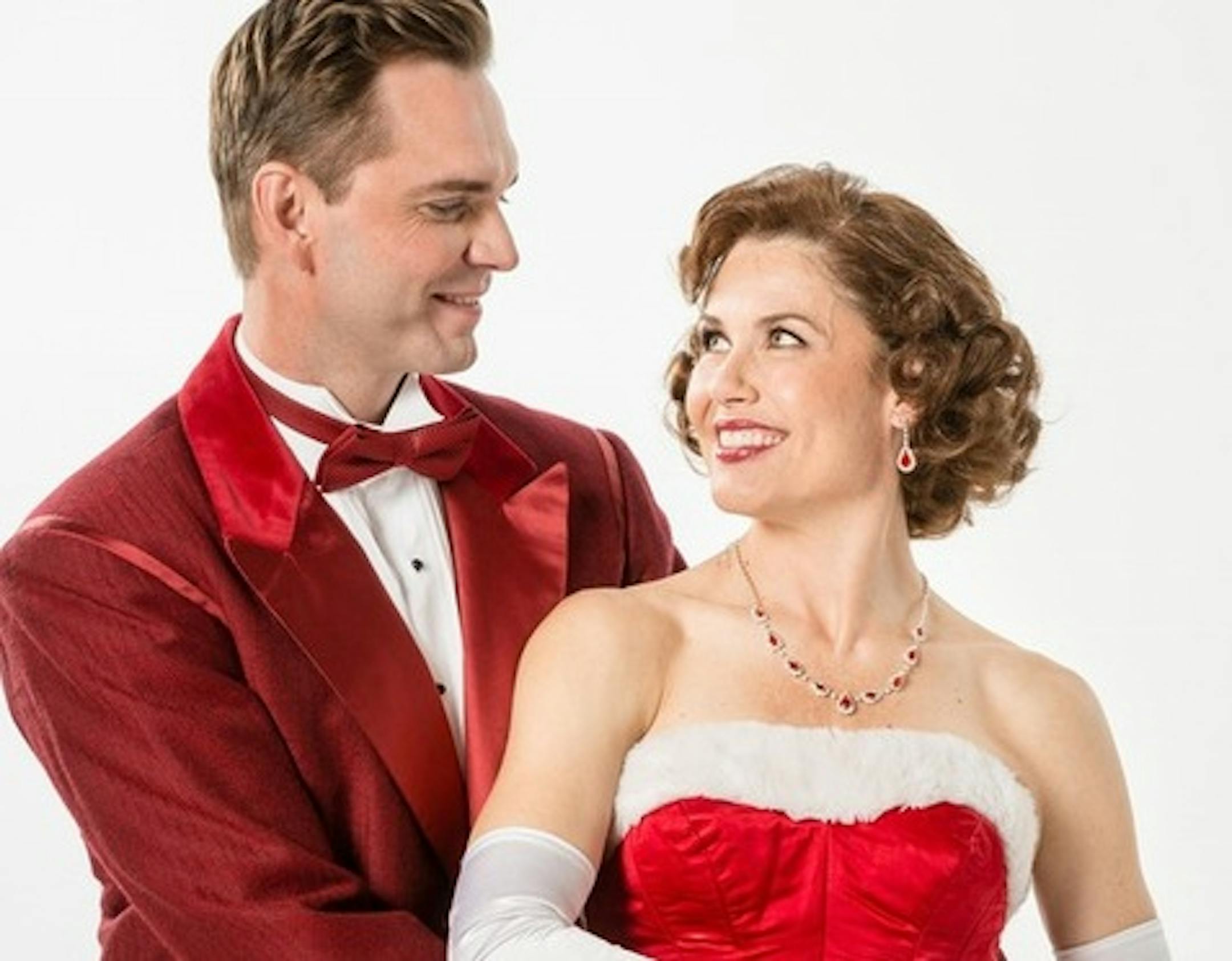 Dieter Bierbrauer and Ann Michels in "Irving Berlin's White Christmas."