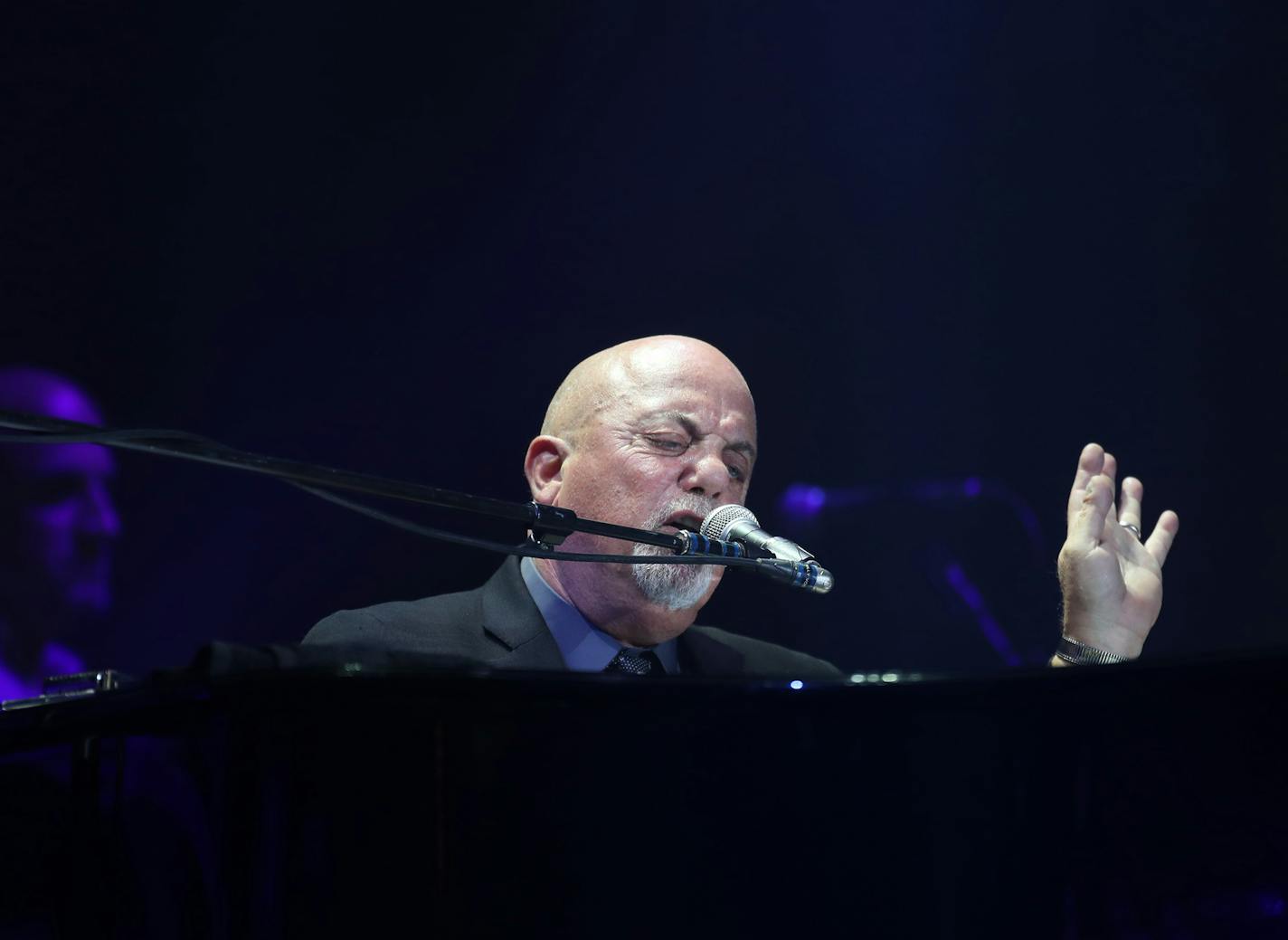 The Piano Man himself Billy Joel performed Friday, July 28, 2017, at Target Field in Minneapolis, MN.] DAVID JOLES &#xef; david.joles@startribune.com Billy Joel at Target Field