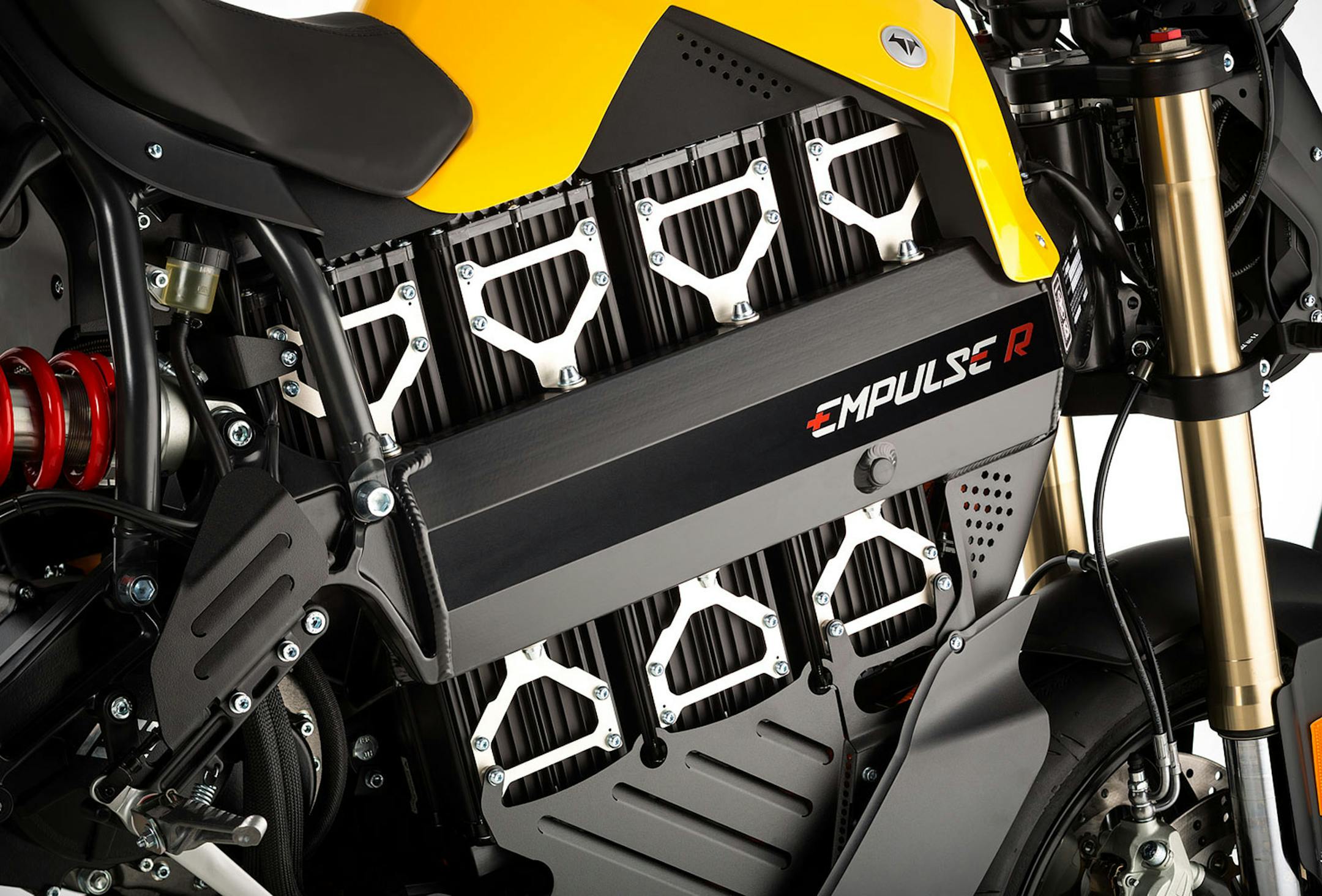 With its unique water cooled motor, six speed gearbox and integrated J1772 rapid charging, the Empulse remains as the market leader in the category. A top speed of 110mph (177kph) and a 3kW onboard charger means the Brammo Empulse retains its crown as the world&#x201a;&#xc4;&#xf4;s fastest electric motorcycle in serial production both riding and charging. The 2014 Empulse embodies many new and improved components making it an EV technology tour de force.