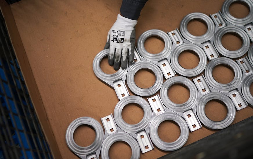 Three weeks ago, Octavio Rodriguez switched from making transmission parts to casting parts for hospital bed brake assemblies at Twin City Die Castings. ] GLEN STUBBE &#x2022; glen.stubbe@startribune.com Thursday, April 9, 2020 How employee-owned Twin City Die Casting, which just laid off 40 production workers of its 250 employees in what was supposed to be a good year, is trying to accelerate its pivot to growing medical parts business for ventilators, hospital beds, etc as it copes with instan