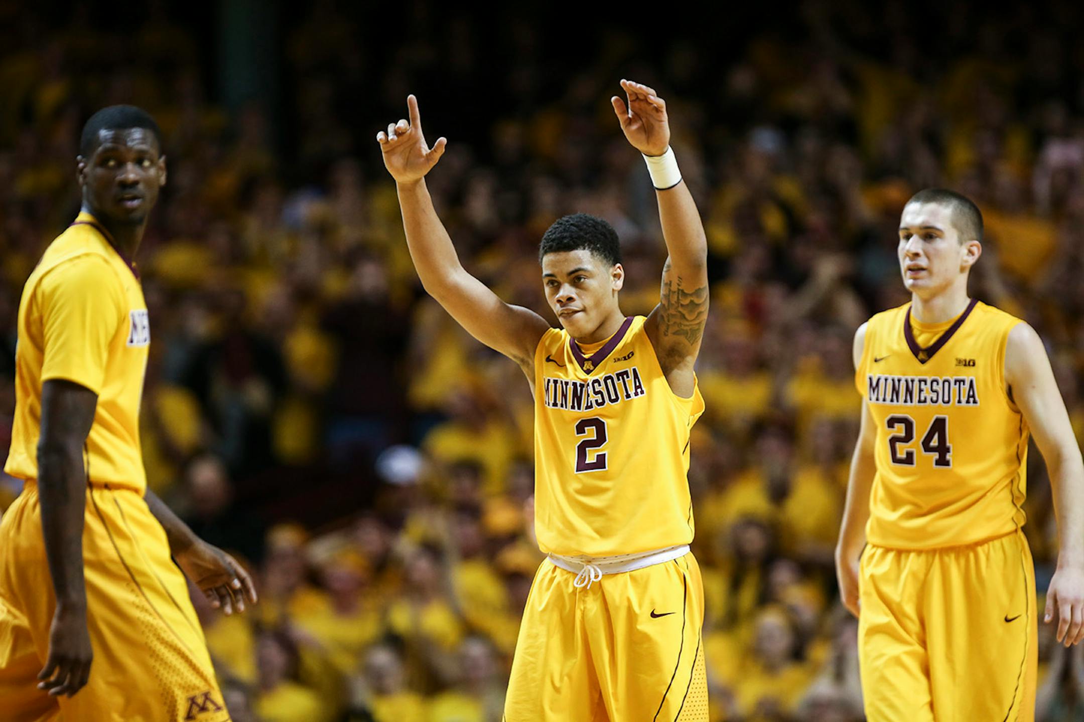 The Gophers will play Temple in the first round of a a Thanksgiving tournament in Puerto Rico.