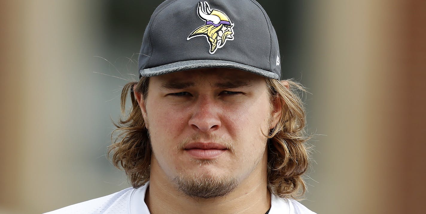 Minnesota Vikings Audie Cole (57). ] CARLOS GONZALEZ cgonzalez@startribune.com - July 29, 2016, Mankato, MN, Minnesota State University, Mankato, Minnesota Vikings Training Camp