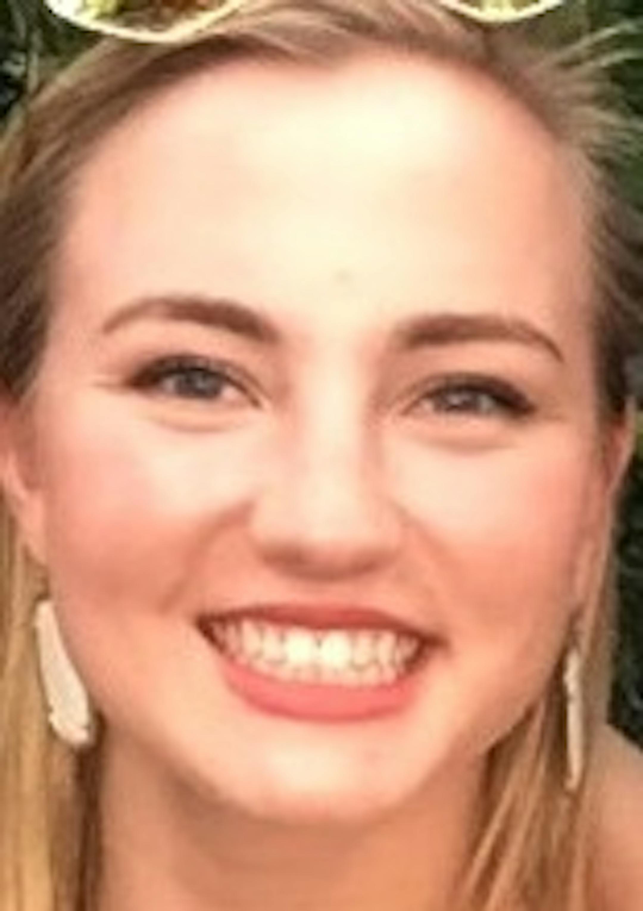 Caroline Cayot, Hill-Murray lacrosse, 2015-16