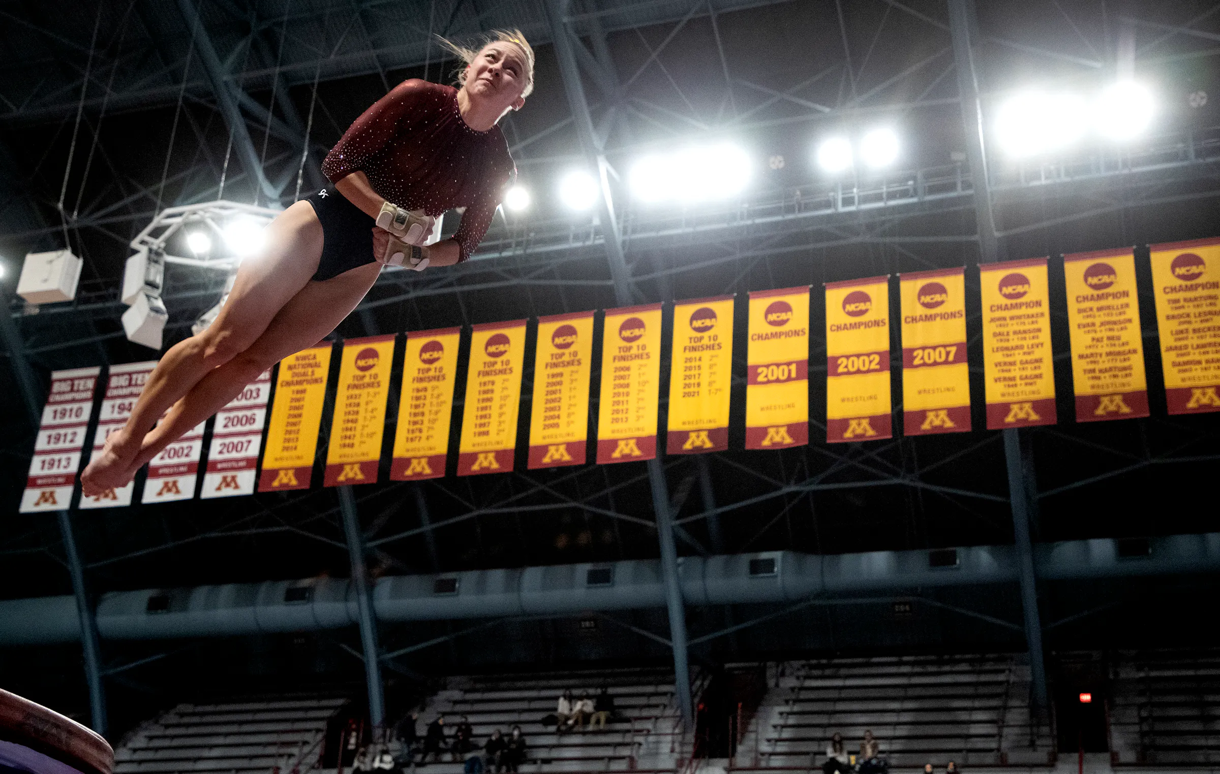 Gophers gymnasts fall to No. 1 Michigan despite perfect 10s and floor ...