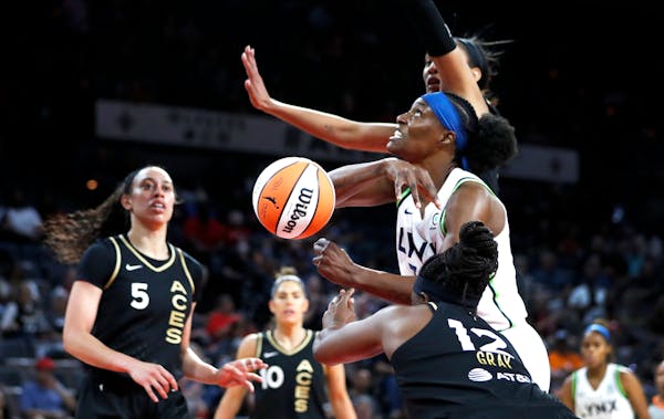 Lynx center Sylvia Fowles aggravated a right knee injury in Tuesday’s loss in New York and might be out a week or two.