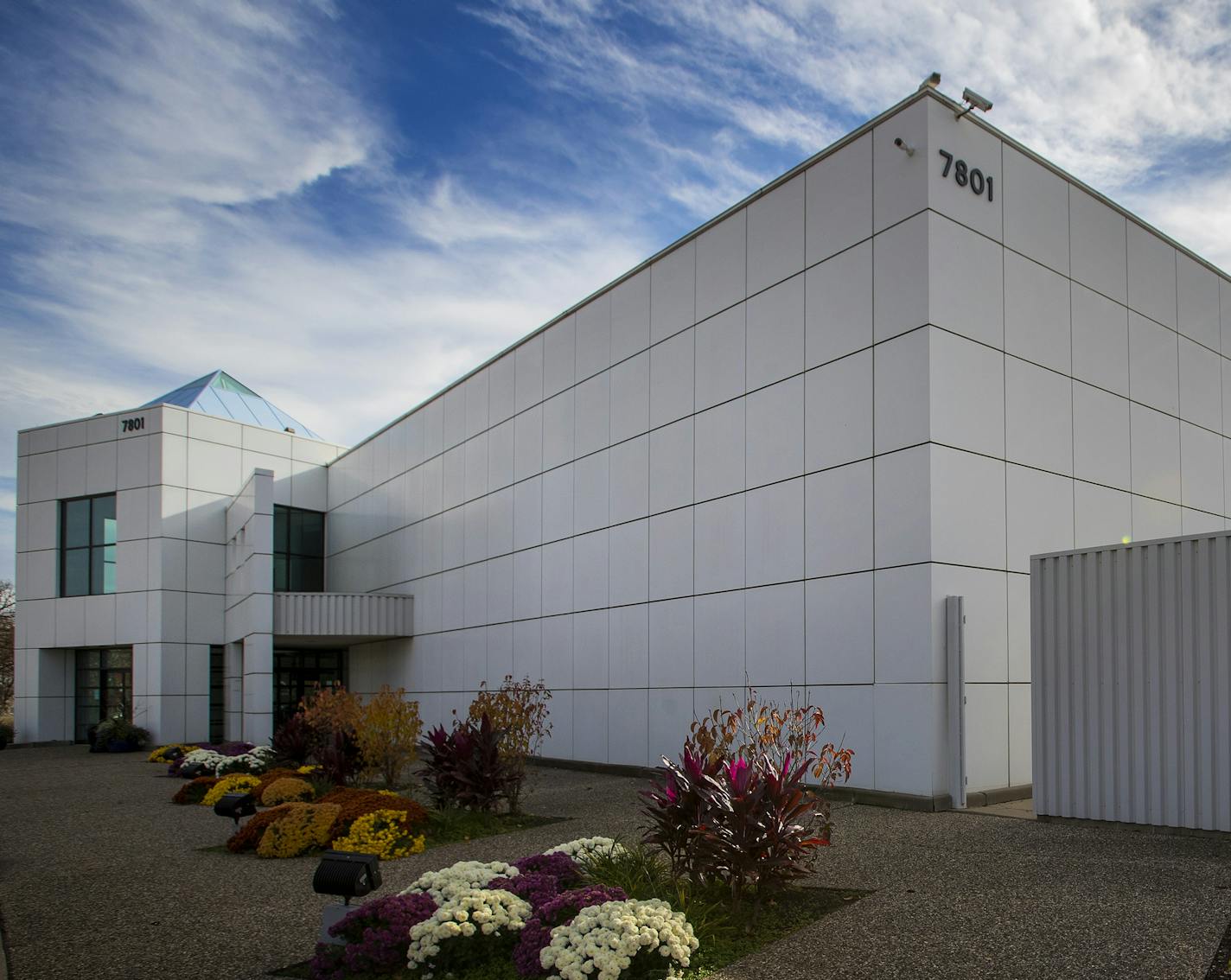 Prince's Paisley Park in Chanhassen, Minnesota announced Tuesday that it has permanently opened for public tours, following unanimous approval by the Chanhassen City Council. ] CARLOS GONZALEZ cgonzalez@startribune.com - November 2, 2016, Chanhassen, MN, Paisley Park, Prince, Prince&#xed;s Paisley Park in Chanhassen, Minnesota announced Tuesday that it has permanently opened for public tours, following unanimous approval by the Chanhassen City Council. Tickets are now on sale for tour dates thro