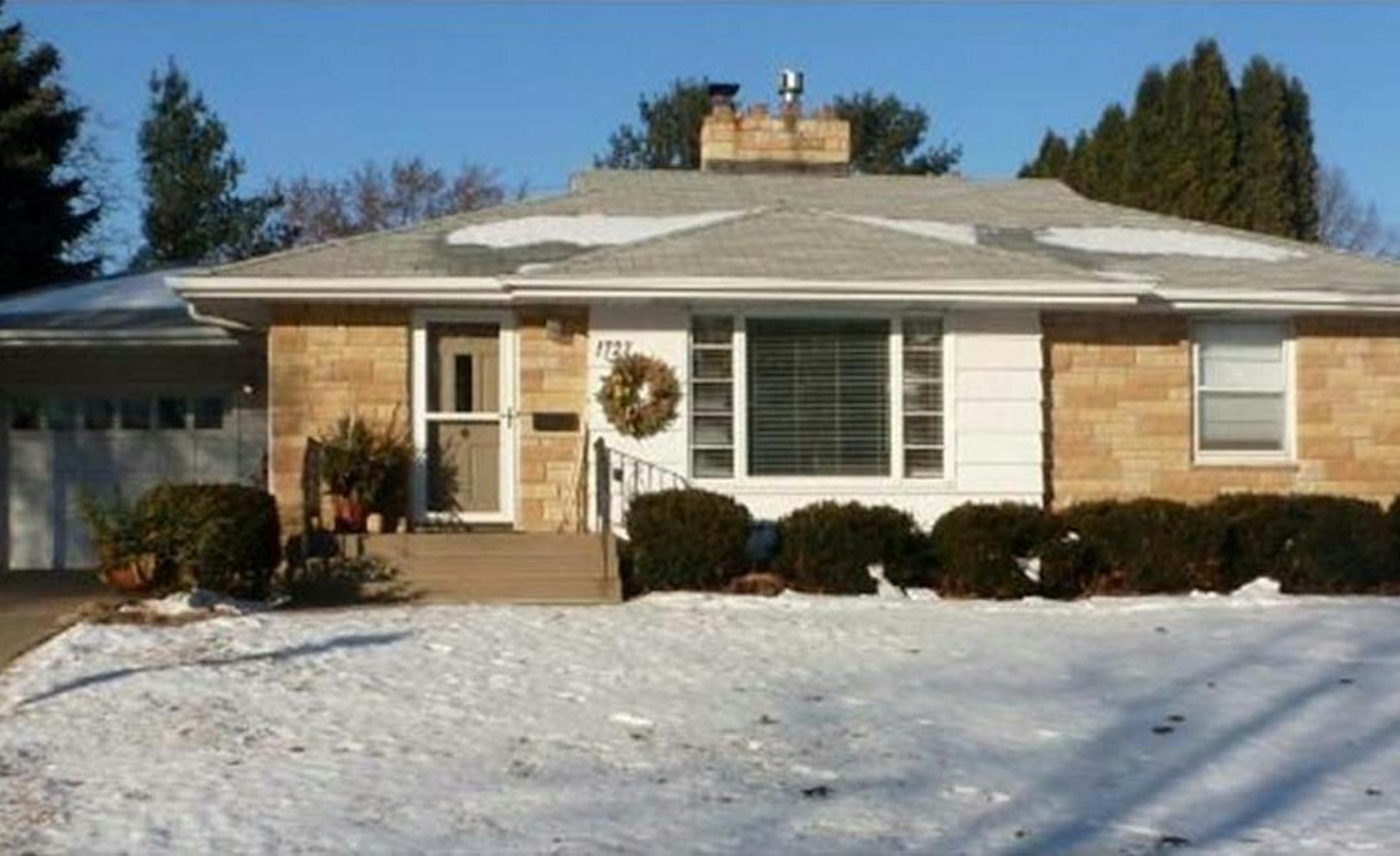 ...St. Paul
Built in 1950, this two-bedroom, two-bath house, located in the Highland neighborhood, has 2,080 finished square feet and features hardwood floors, a main floor den, family room and formal dining room, fireplace, full finished basement and fenced yard with paver patio. Listed by Sue Drude Noyes, Coldwell Banker Burnet, 651-690-8508.