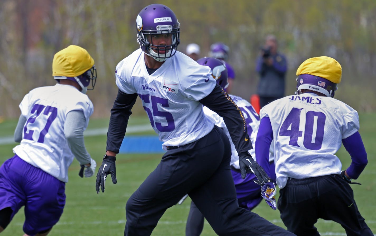 Anthony Barr worked on drills during the Vikings Rookie Mini Camp at Winter Park on 5/16/14.