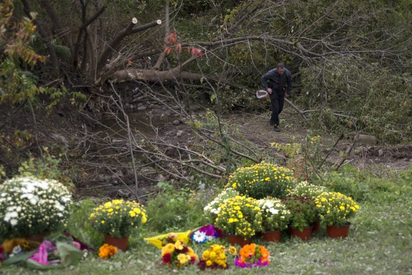 The site of a limousine crash that left 20 dead in Schoharie, N.Y., Oct. 8, 2018. The company that provided the limousine on Saturday had repeatedly failed motor vehicle inspections and the driver did not have a proper license, according to state officials and federal transportation records.