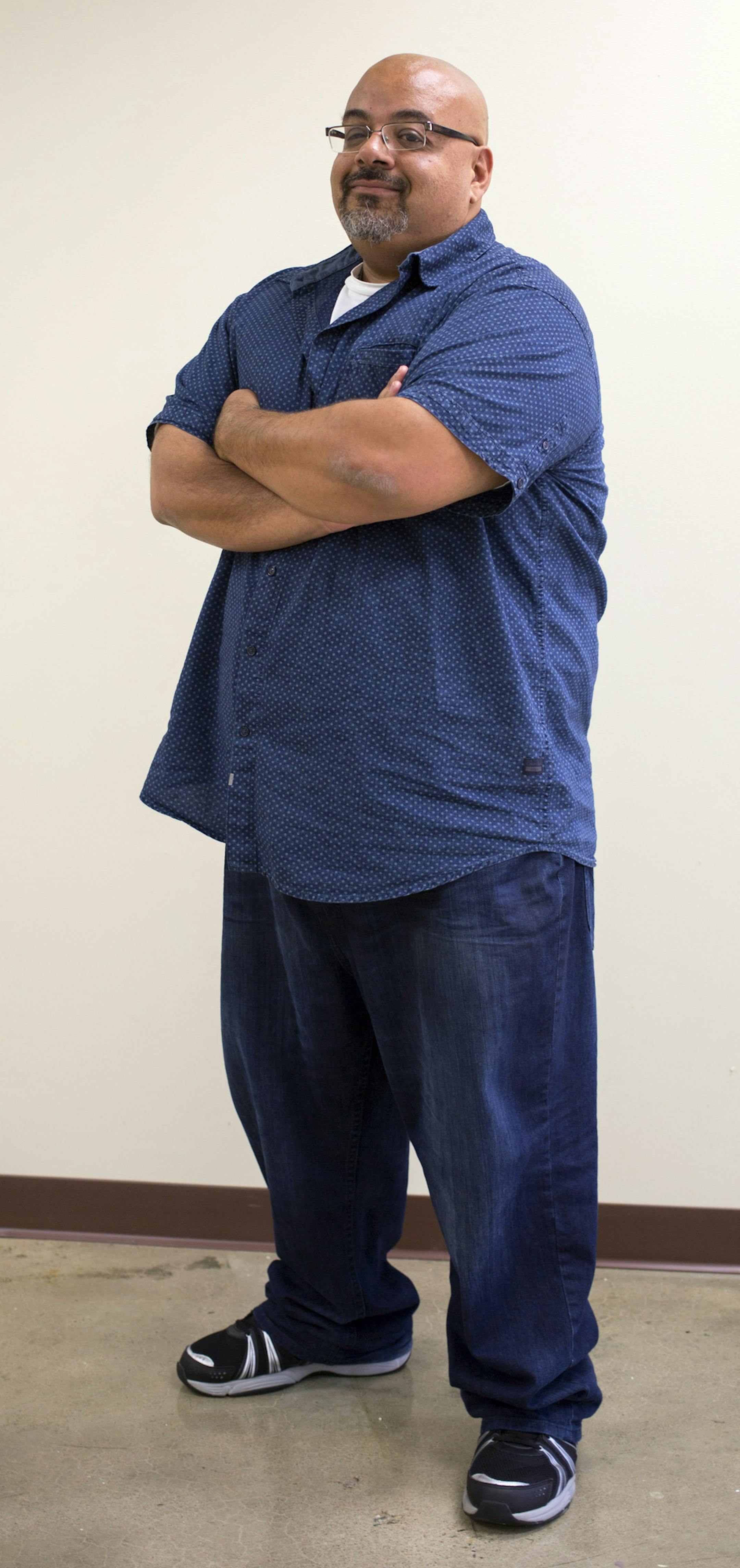 Waleed Sonbol, the owner of Blue & White Taxi ] Brian.Peterson@startribune.com St. louis Park, MN - 9/08/2015