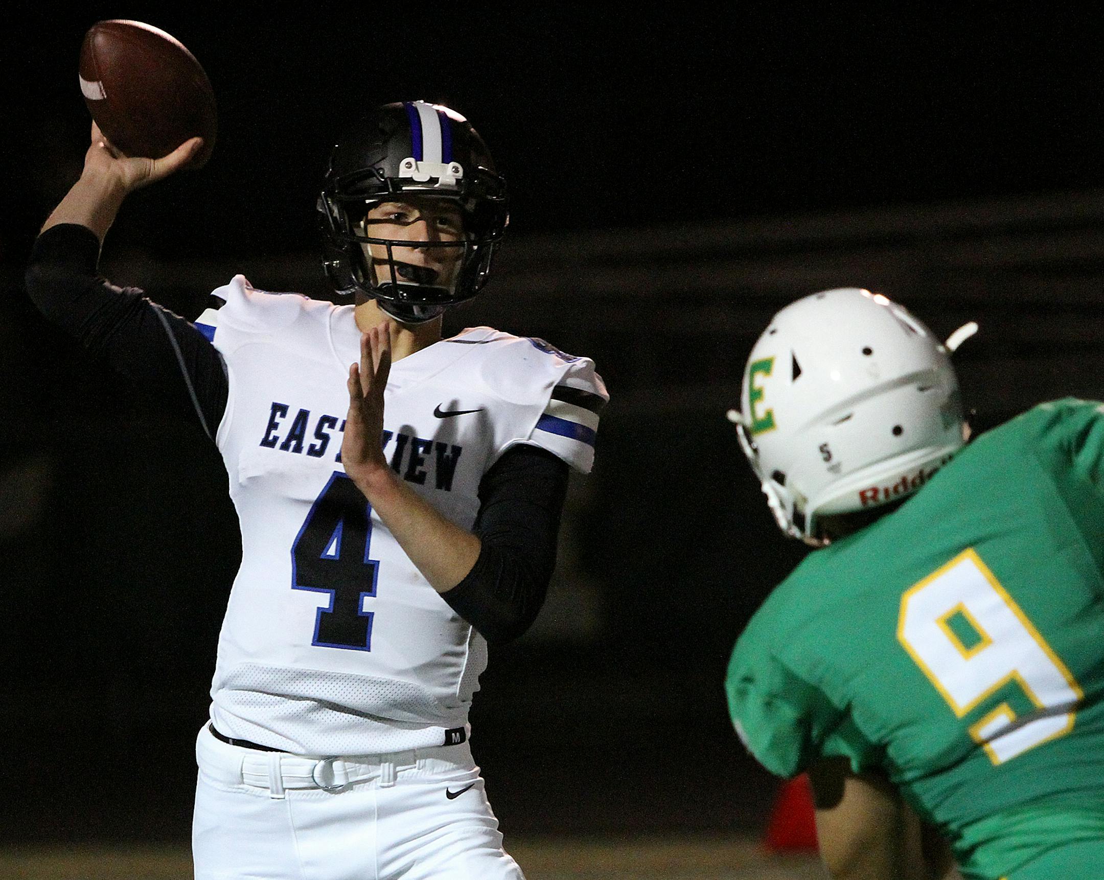 Eastview quarterback Erik Reimann (4) leads the surprising Lightning (6-4) against Blaine (10-0), one of four No. 1 seeds in Class 6A. Photo: Drew Herron, SportsEngine