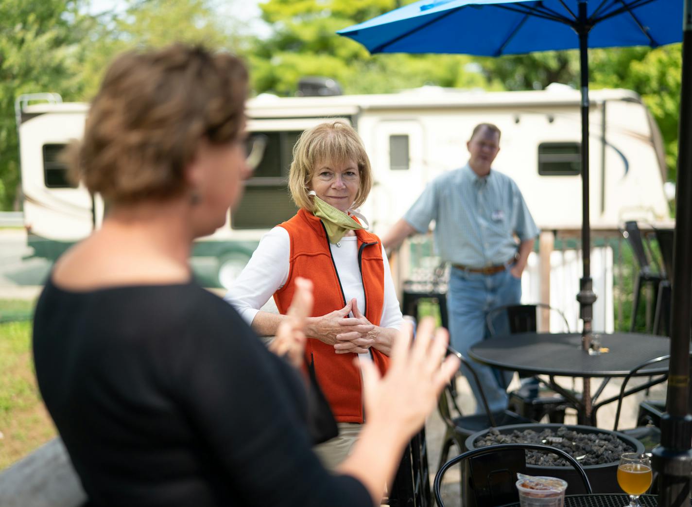 Sen. Tina Smith talked with co-owner Tracie Vranich as she visited Chapel Brewing in Dundas, Minnesota. ] GLEN STUBBE • glen.stubbe@startribune.com Sunday, September 13, 2020 Sen. Smith visited Chapel Brewery in Dundas, along with U.S. Representative Angie Craig (CD2), State Representative Todd Lippert (HD20B), State Senate candidate Jon Olson (SD20), State House candidate Erina Prom (HD20A), and the owner of Chapel Brewery, Tracie Vranich. The group will take a tour of Chapel Brewery and will t