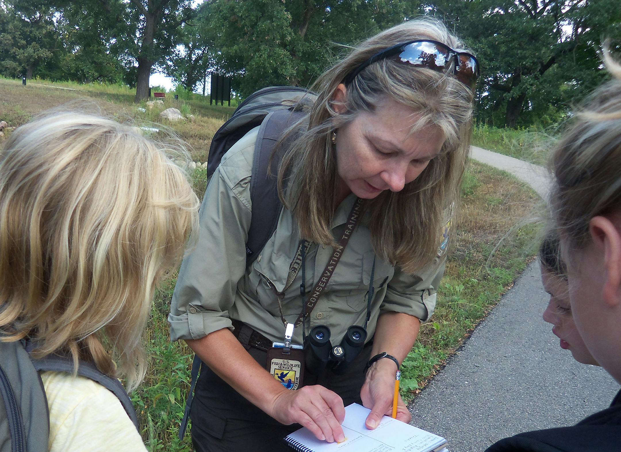 Suzanne Trapp worked with students, a regular role as urban programs outreach coordinator for the Minnesota Valley National Wildlife Refuge.