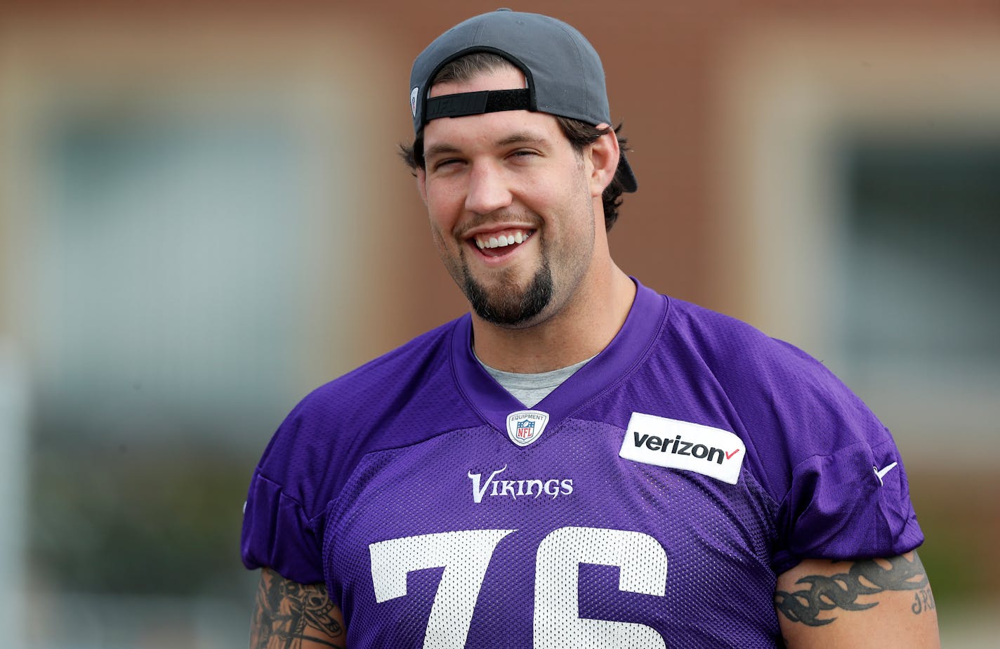 Vikings guard Alex Boone