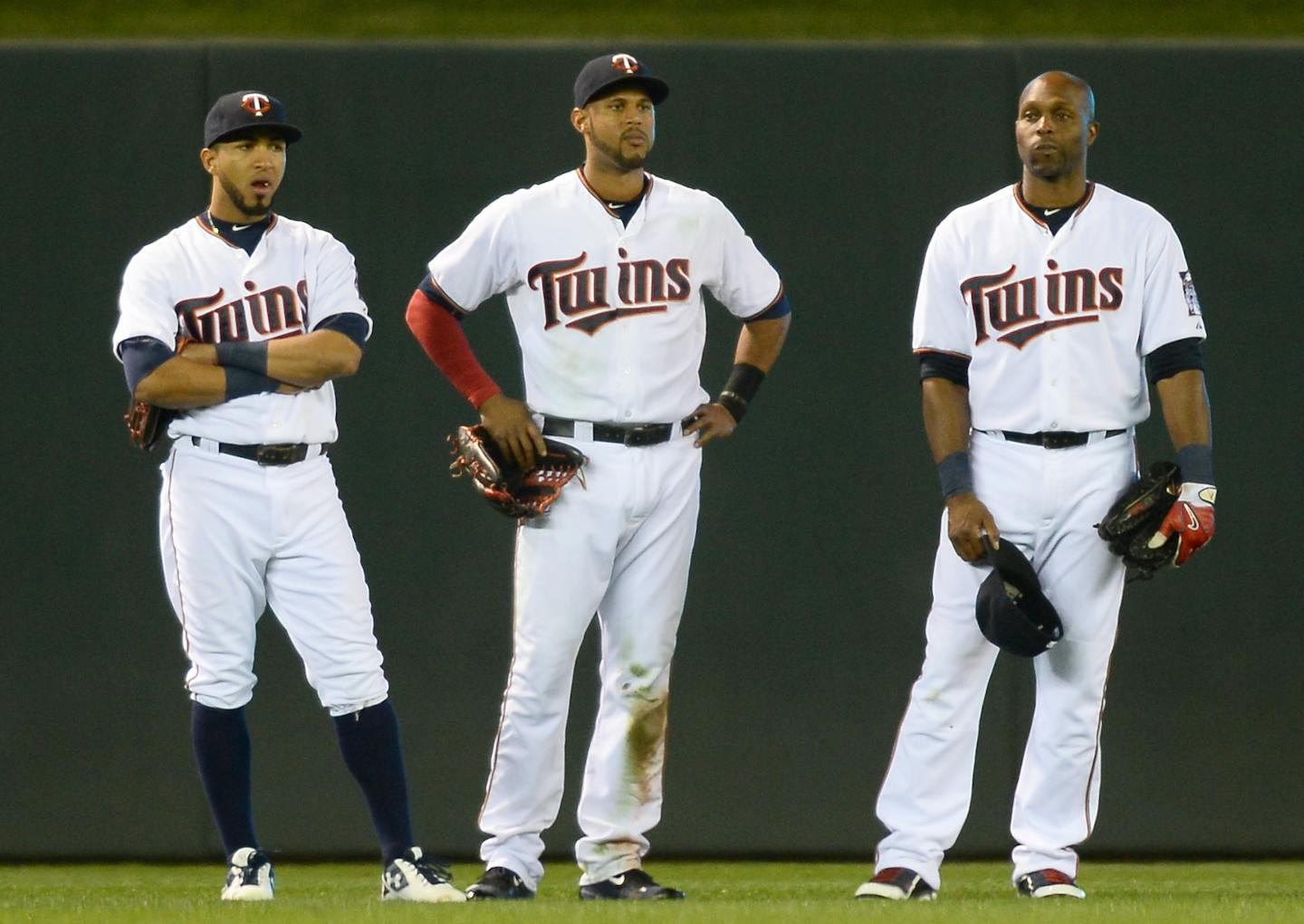 From left, Minnesota Twins left fielder Eddie Rosario (20), center fielder Aaron Hicks (32) and right fielder Torii Hunter (48) all looked on as relief pitcher Glen Perkins (15) was replaced by Trevor May. ] Aaron Lavinsky &#x2022; aaron.lavinsky@startribune.com The Minnesota Twins play the Kansas City Royals on Friday, Oct. 2, 2015 at Target Field in Minneapolis, Minn.