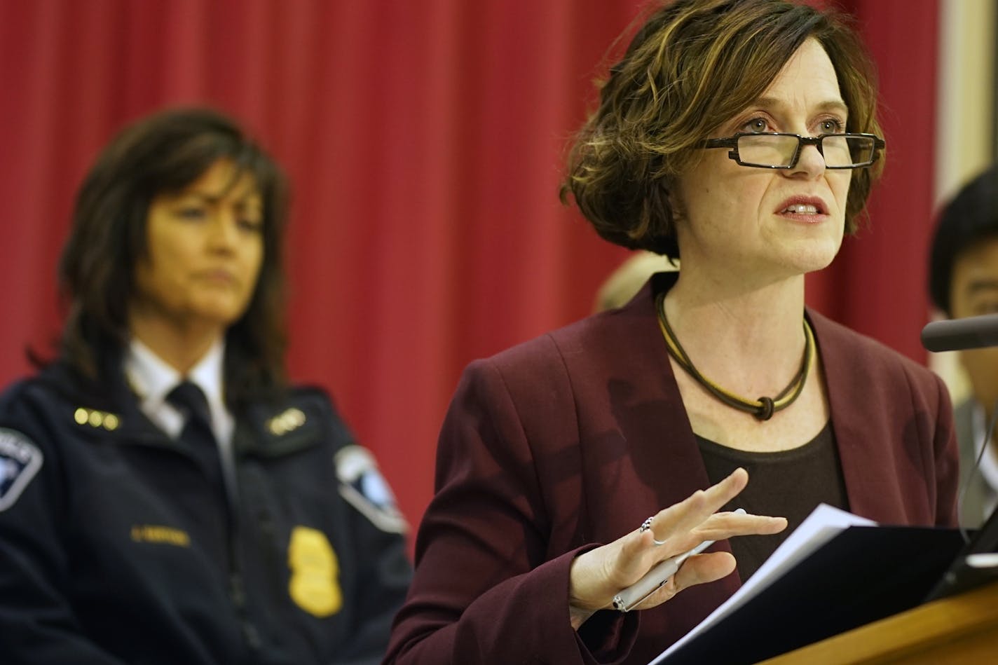 At the North Minneapolis command center, Mayor Betsy Hodges and Minneapolis Police Chief addressed the protests at the 4th Precinct over the death of Jamar Clark .]Richard Tsong-Taatarii/rtsong-taatarii@startribune.com