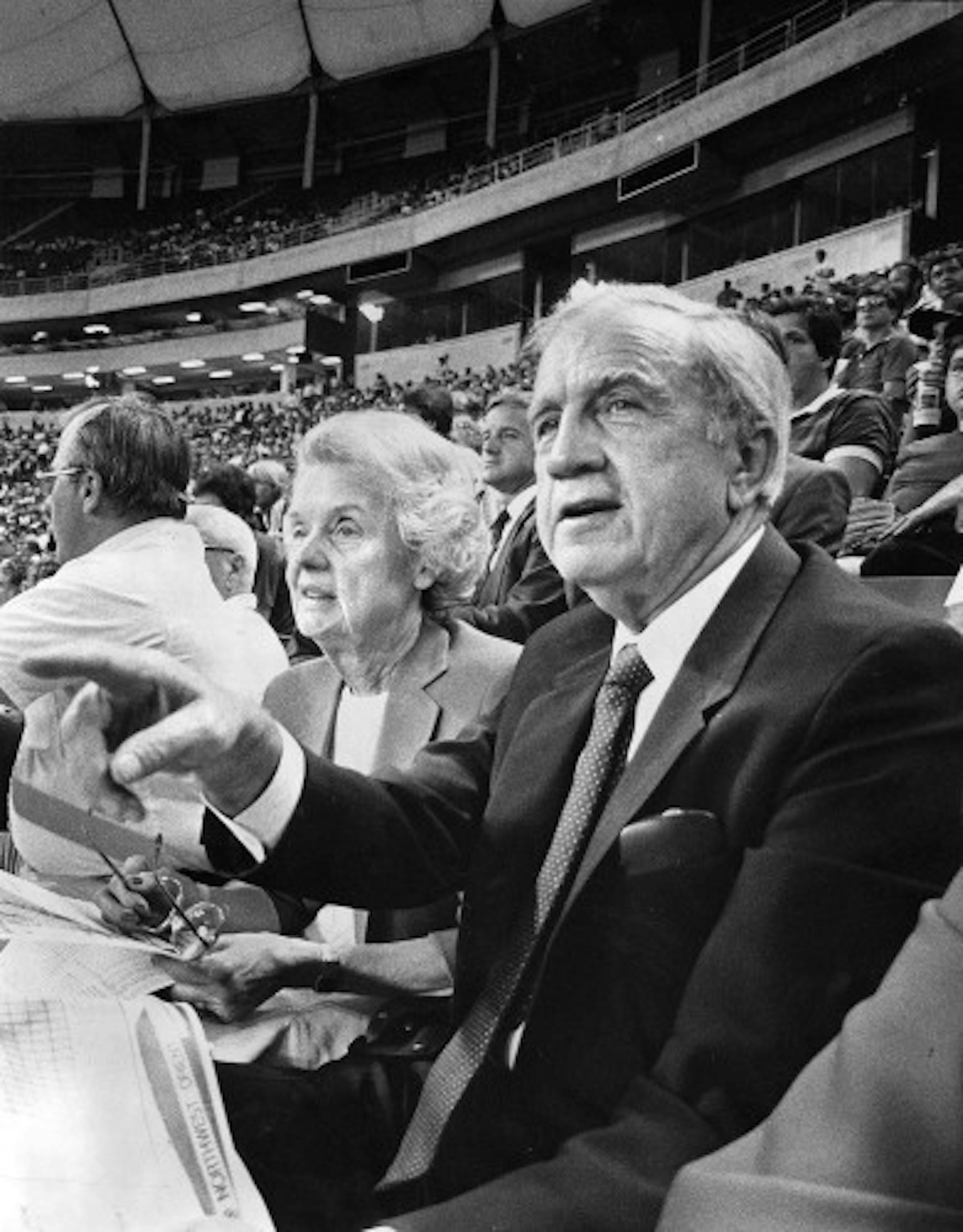 Eloise and Carl Pohlad in the Metrodome in 1984.
