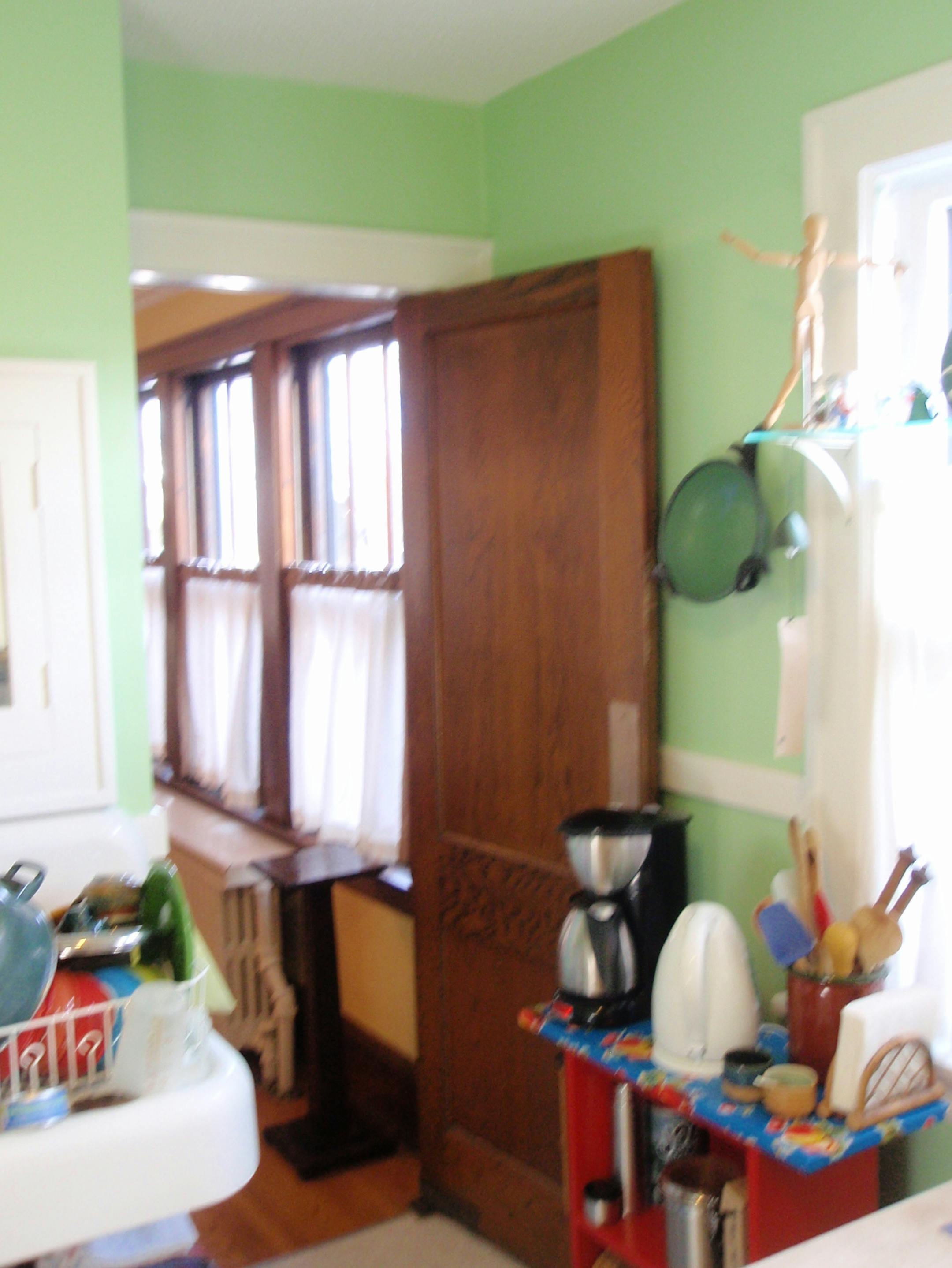 BEFORE: Everyday soluitions bungalow kitchen renmodel by David Heide Design Studio.