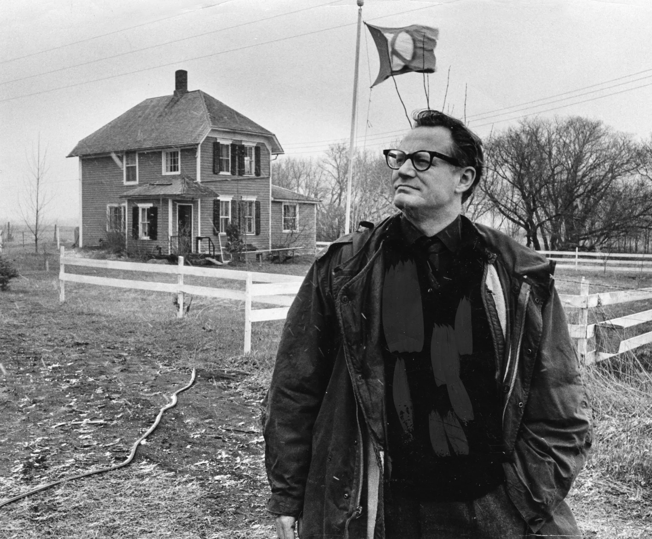 From Minnesota's prairie to the best-seller list, famed poet Robert Bly ...