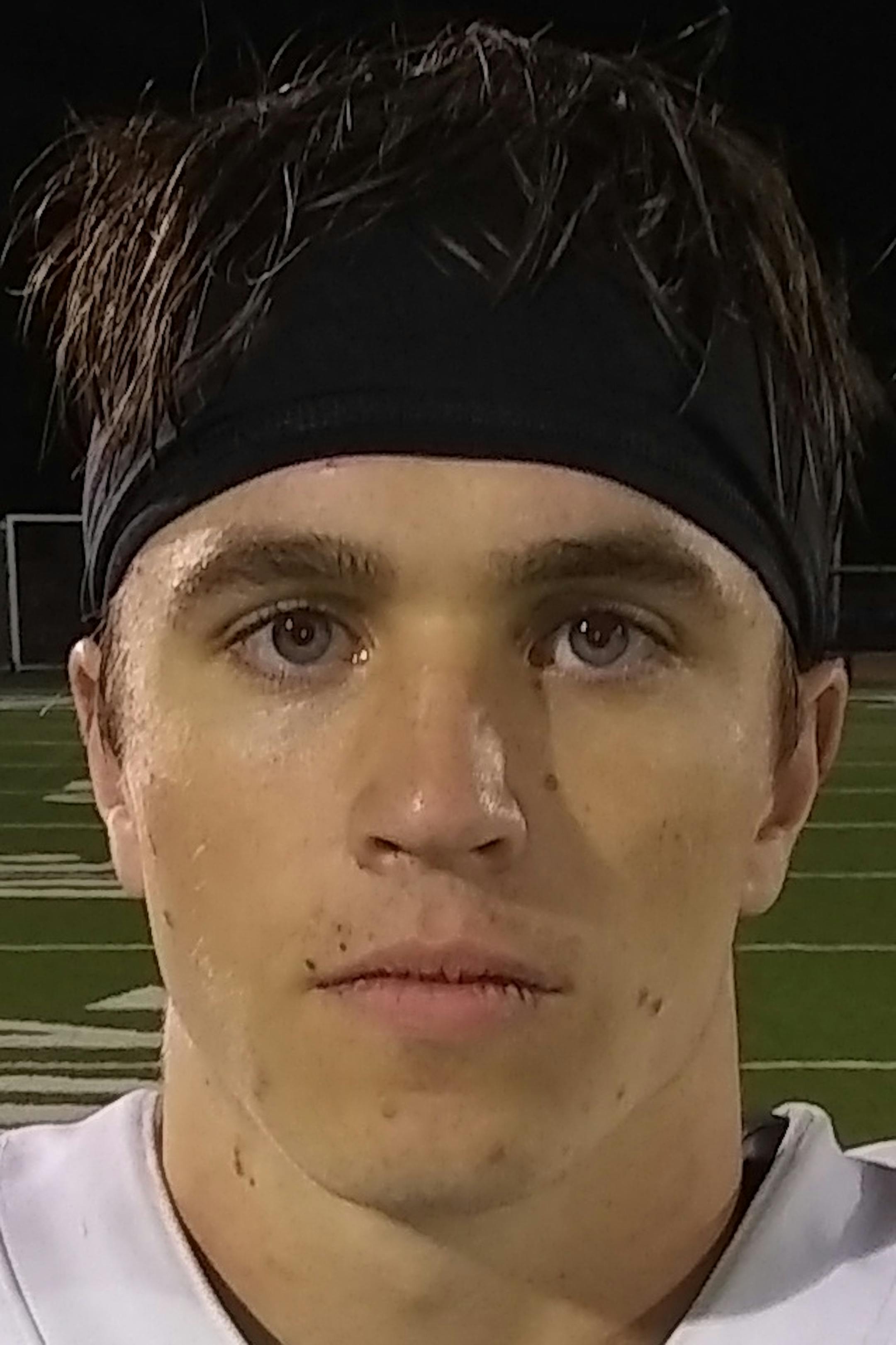 Danny McFadden, St. Thomas Academy running back. Photo by Matthew Davis