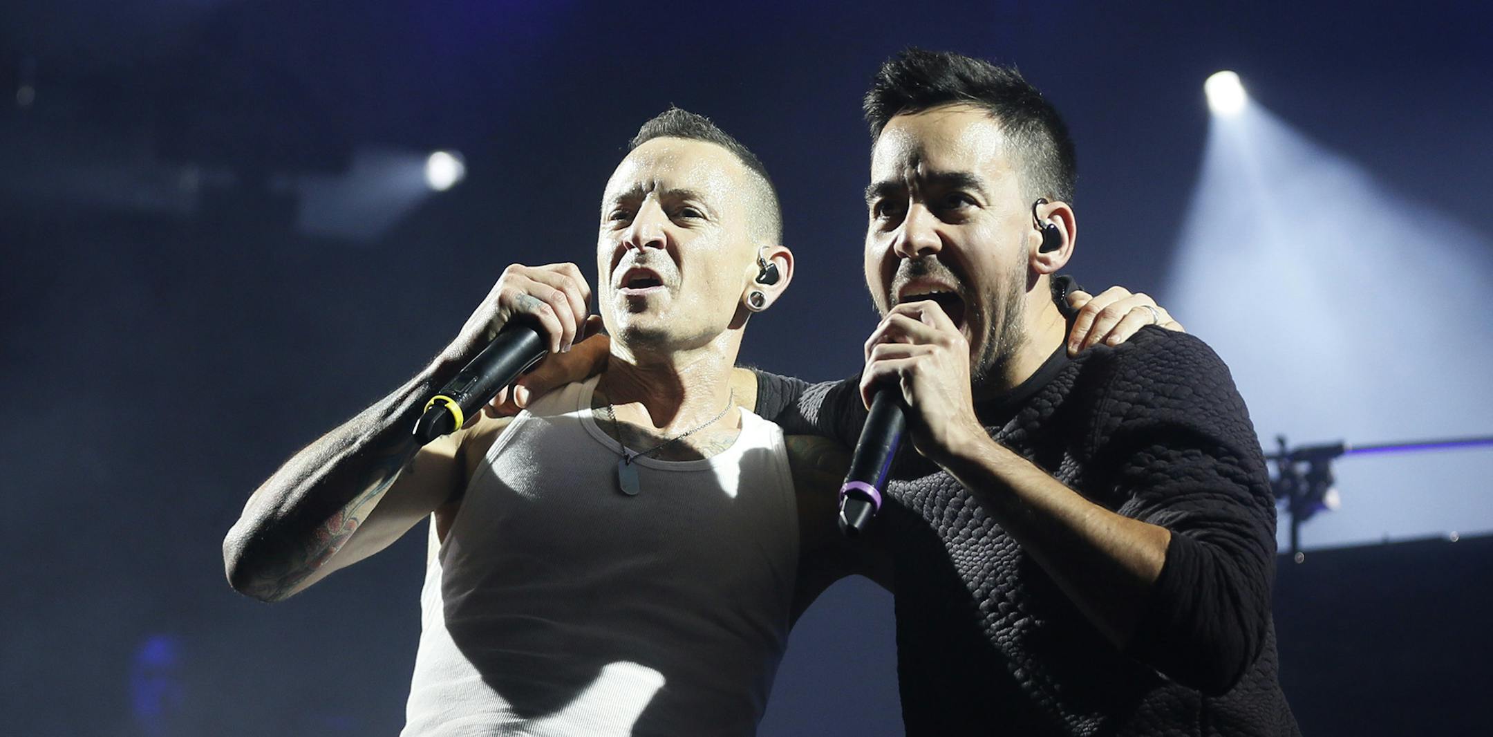 Chester Bennington lead vocals left and Mike Shinoda of the band Linkin Park performed for the audience at the State Fair Tuesday night August 26 , 2014 in Falcon Heights ,MN . ] Jerry Holt Jerry.holt@startribune.com