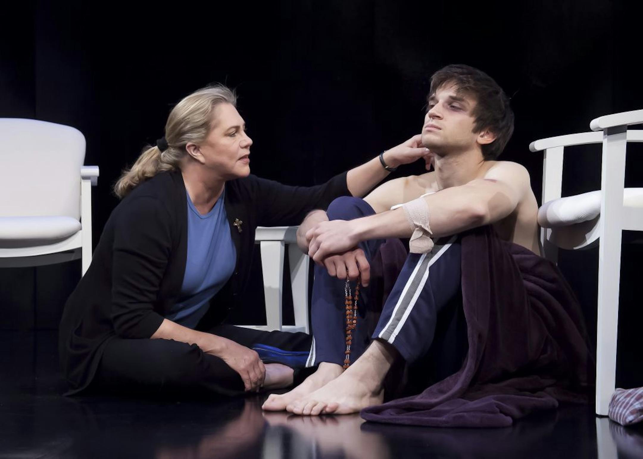 Evan Jonigkeit and Kathleen Turner in "High."