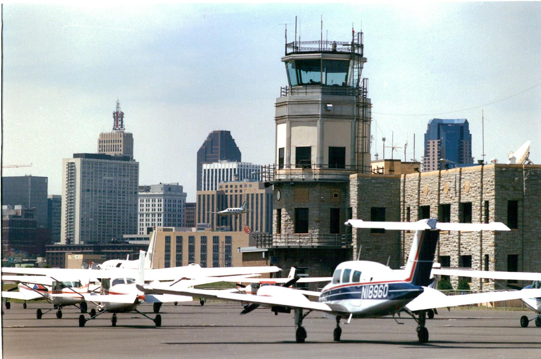 May 1990 Holman Filed St. Paul Airport June 1990 Duane Braley, Minneapolis Star Tribune