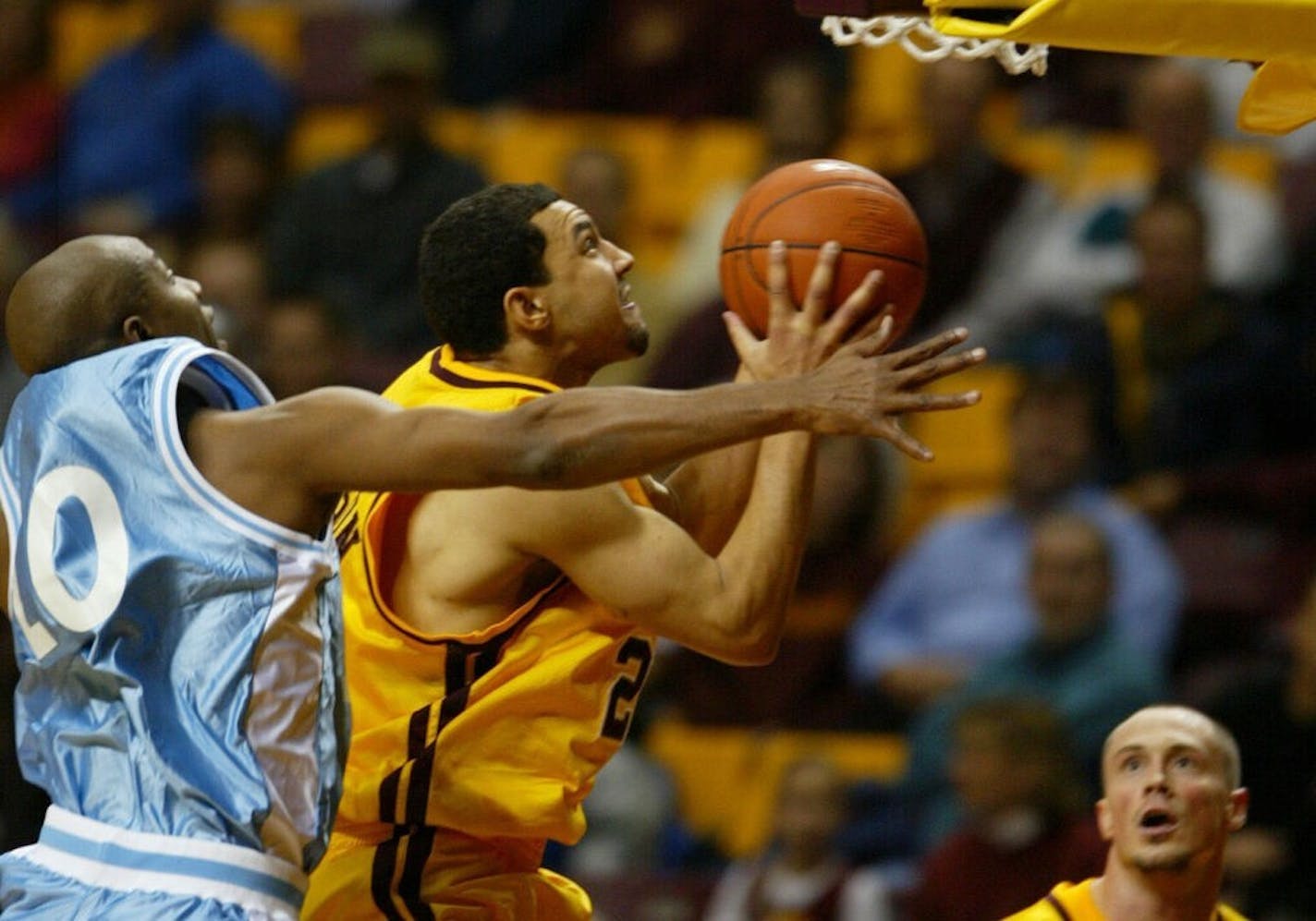 MINNEAPOLIS - 11/12/03 - The Gopher men's basketball team hosted the Howard Pulley Panthers in an exhibition game Wednesday night at Williams Arena. They led the team made up of former college players 47 - 32 at halftime.