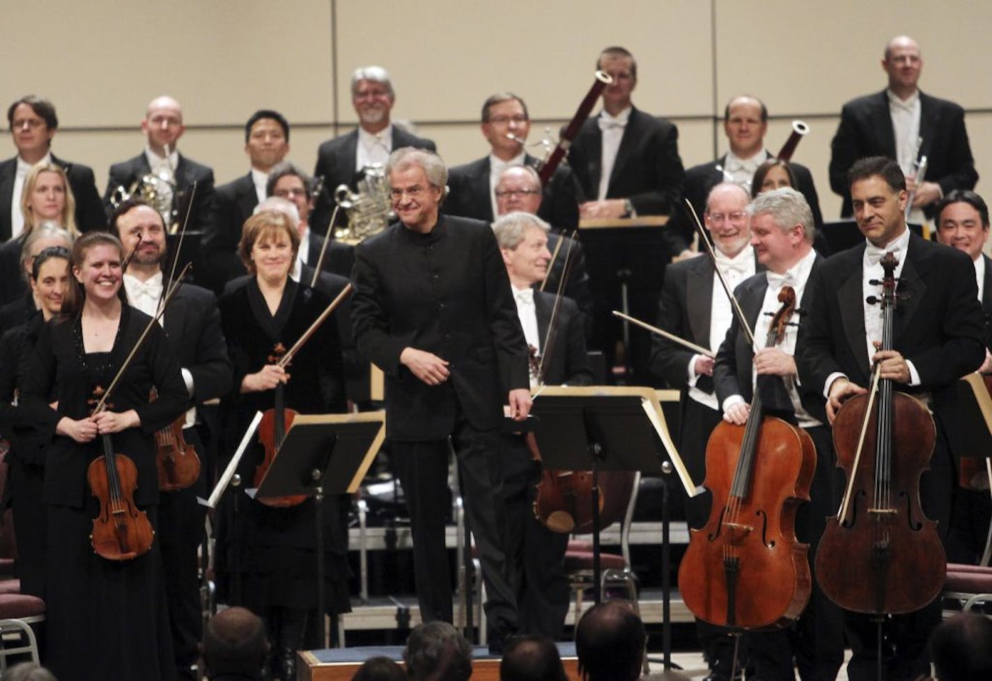Locked out musicians from the Minnesota Orchestra, led by conductor Osmo Vanska, center, played a concert at the Minneapolis Convention Center Feb. 1, 2013.