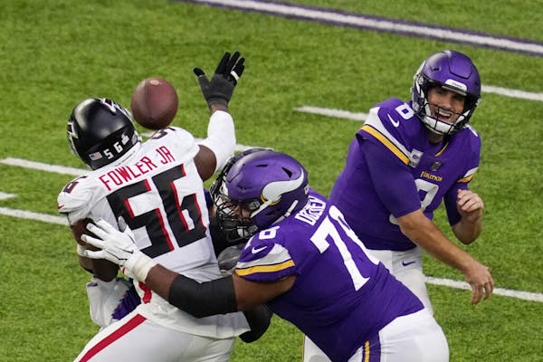 Souhan: There's still a path to the postseason for the Vikings
