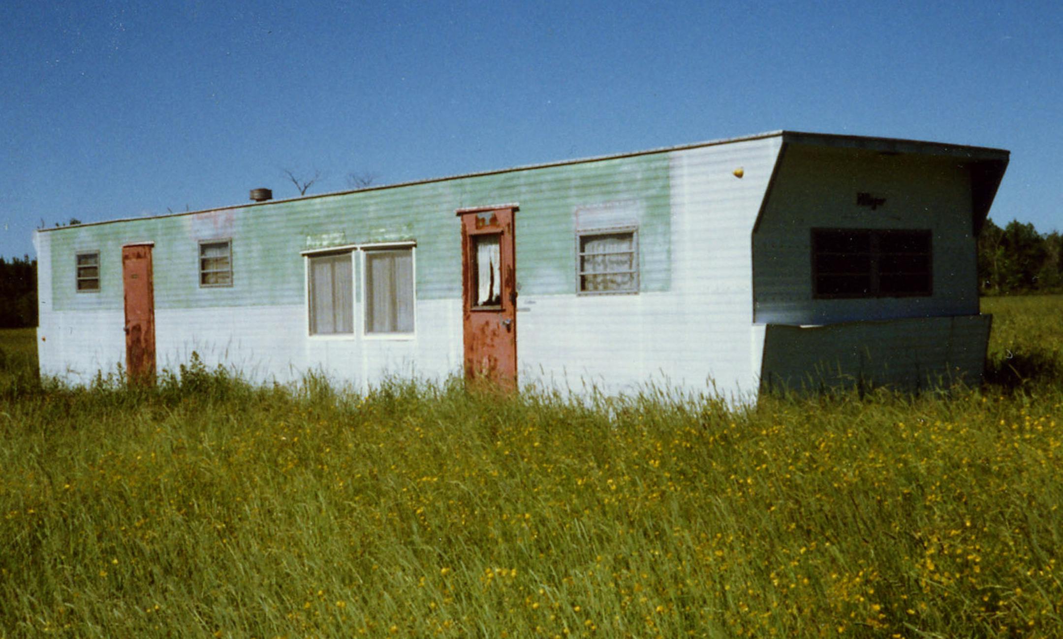 Old trailer house, Stumo cabin, Outdoors Weekend.