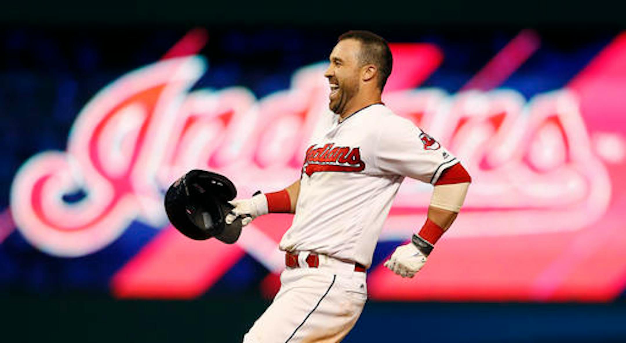 Cleveland's Jason Kipnis celebrated after hitting the winning single off Twins closer Brandon Kintzler during the 10th inning Monday for a 1-0 Indians win.