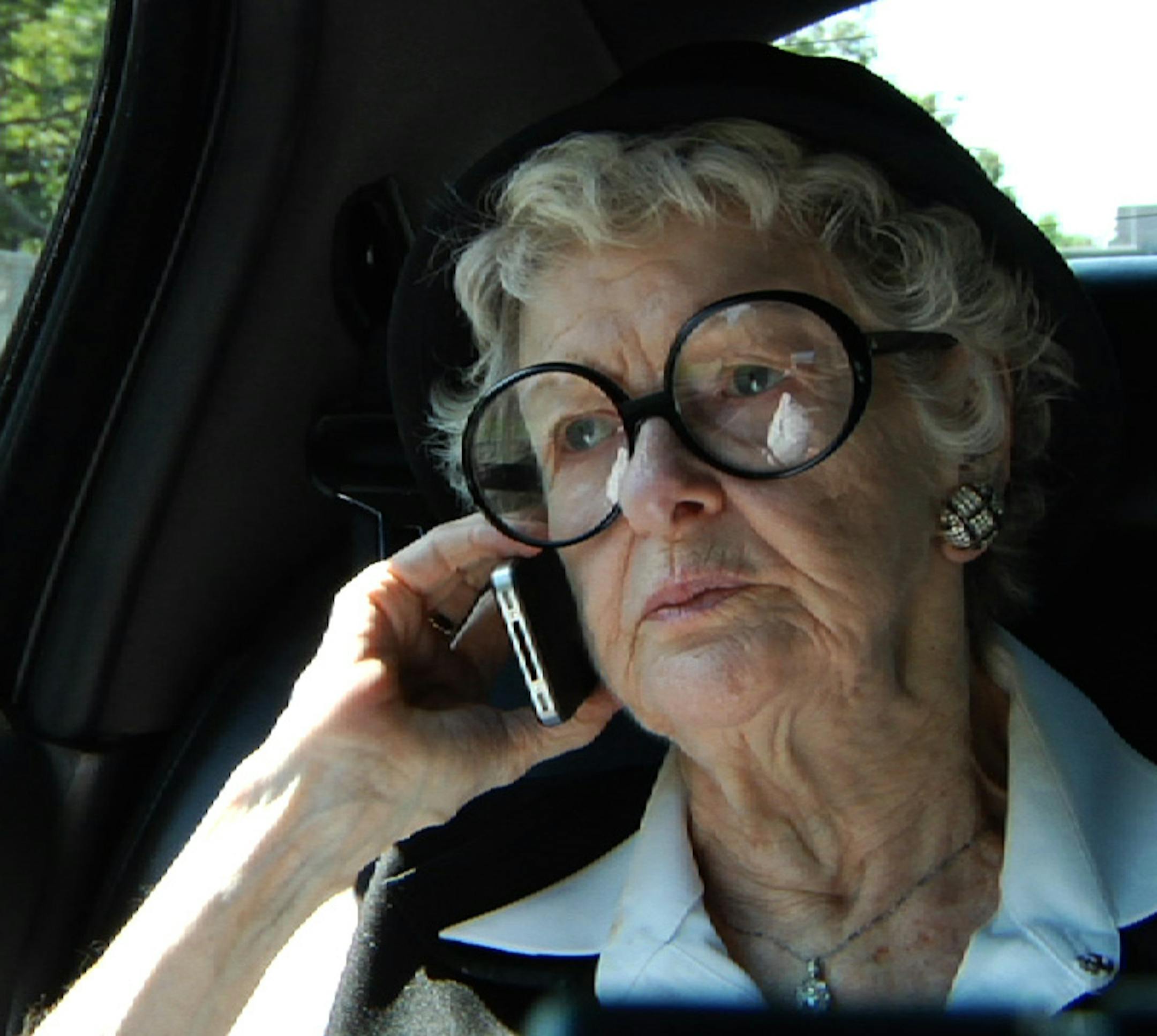 FILE - This film image released by the Sundance Selects shows Elaine Stritch in a scene from "Elaine Stritch: Shoot Me." At 89, Stritch, as funny and irascible as ever, returned to New York to celebrate the opening of "Elaine Stritch: Shoot Me," delighting Broadway fans who have missed her. The documentary film premiered in New York City, Friday, Feb. 21, 2014, and releases nationwide. (AP Photo/Sundance Selects, file)