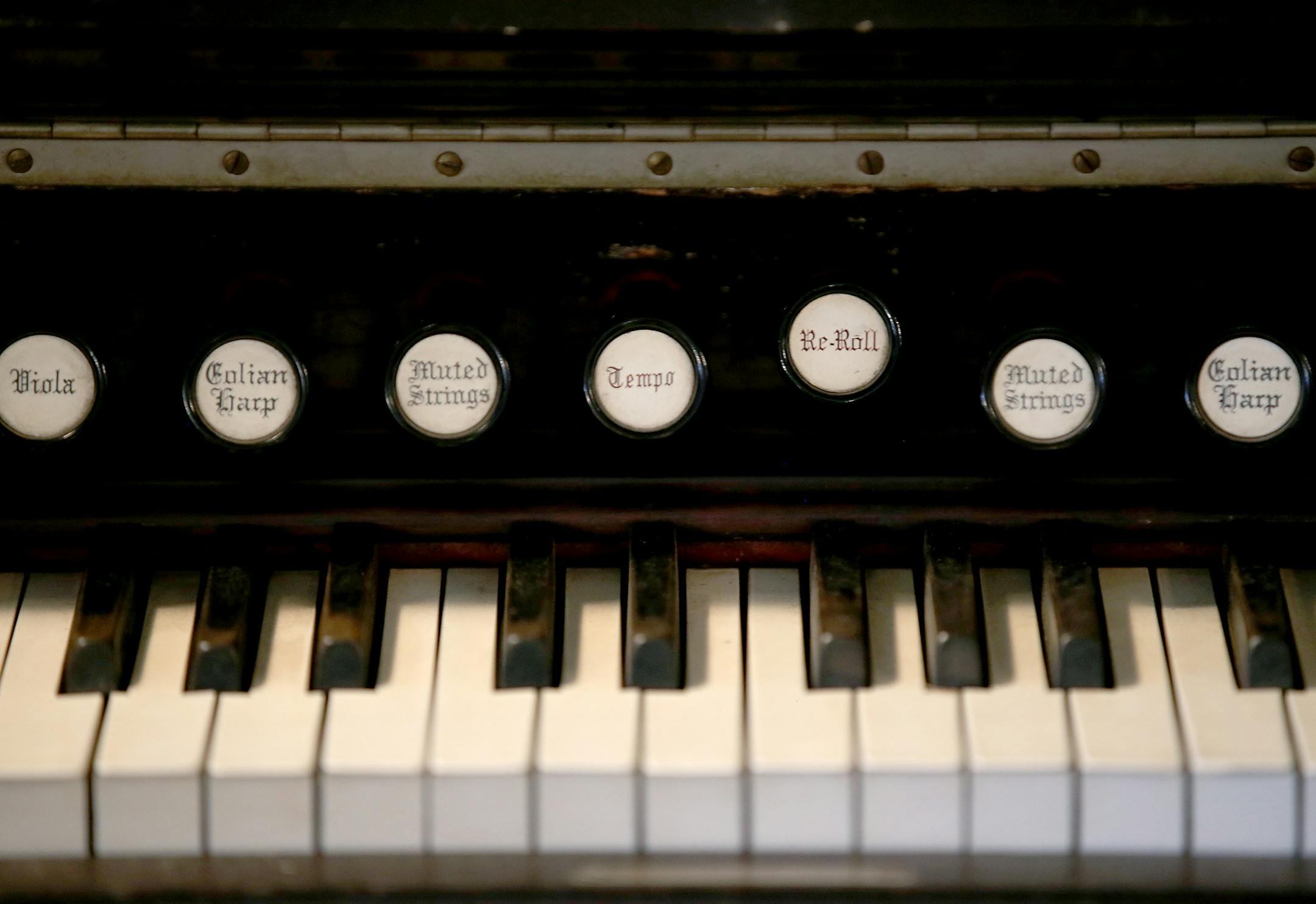 The piano keys to an Aeolian Orchestrelle, dated 1907 that is on display as part of Steve Misener's piano collection in a Stillwater barn, Thursday, April 16, 2015 in Stillwater, MN. ] (ELIZABETH FLORES/STAR TRIBUNE) ELIZABETH FLORES • eflores@startribune.com