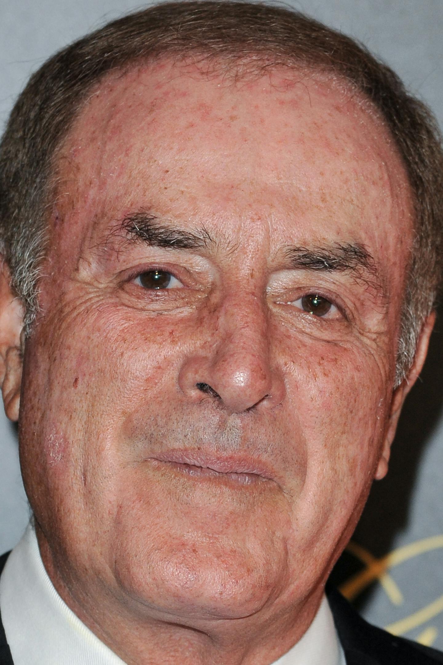 Al Michaels arrives at the 39th Annual Gracie Awards on Tuesday, May 20, 2014, in Beverly Hills, Calif. (Photo by Richard Shotwell/Invision/AP) ORG XMIT: INVW