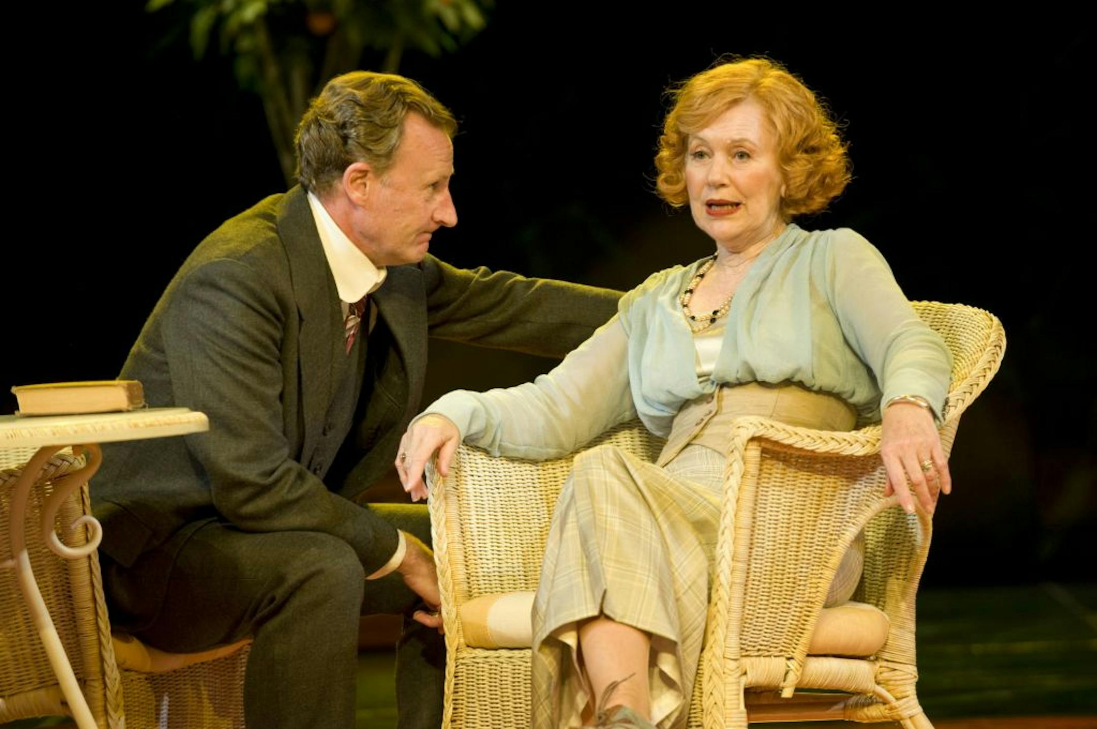 Daniel Gerroll (Benedick) and Dearbhla Molloy (Beatrice) in "Much Ado About Nothing."